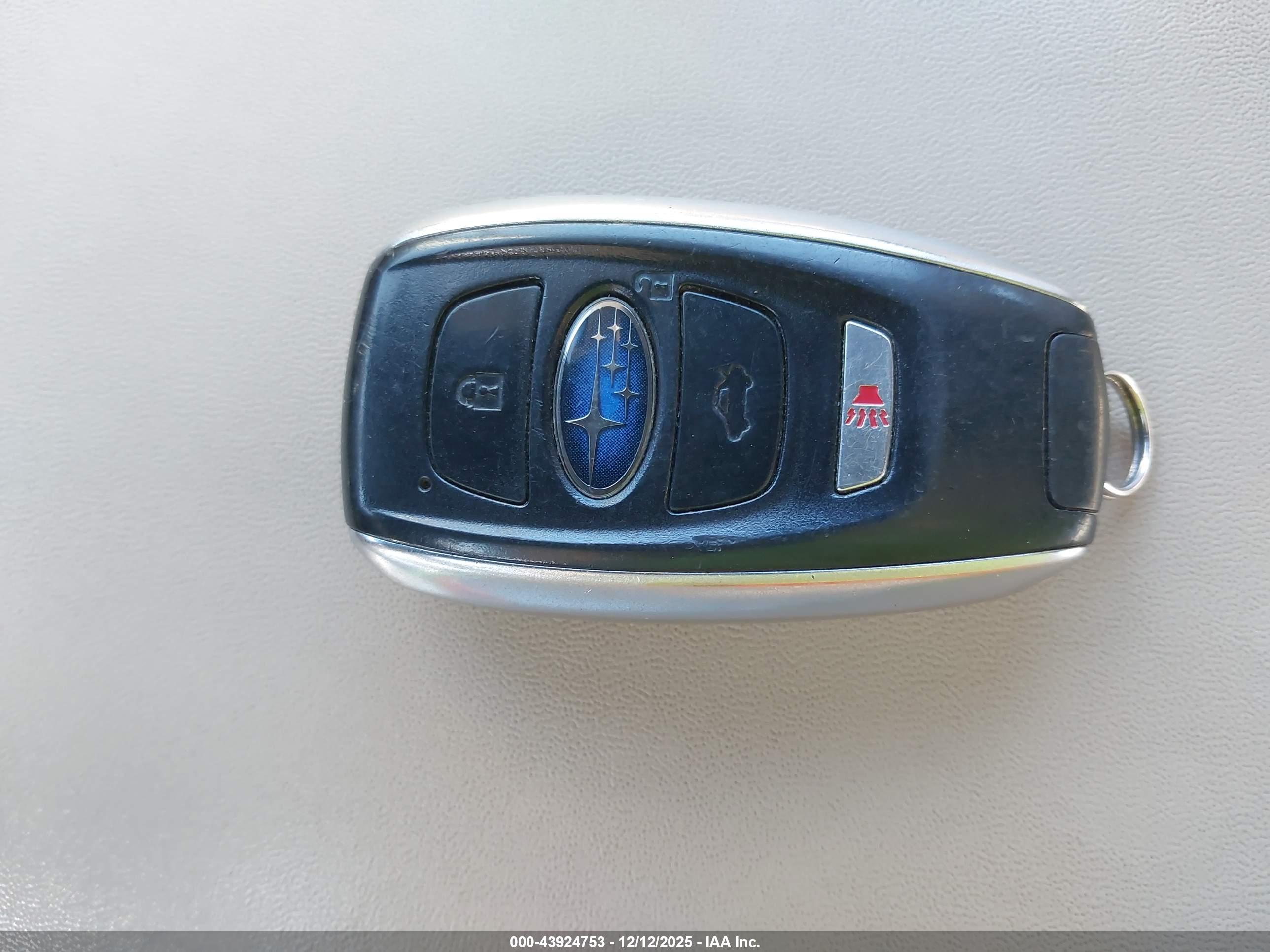 SUBARU LEGACY image 11