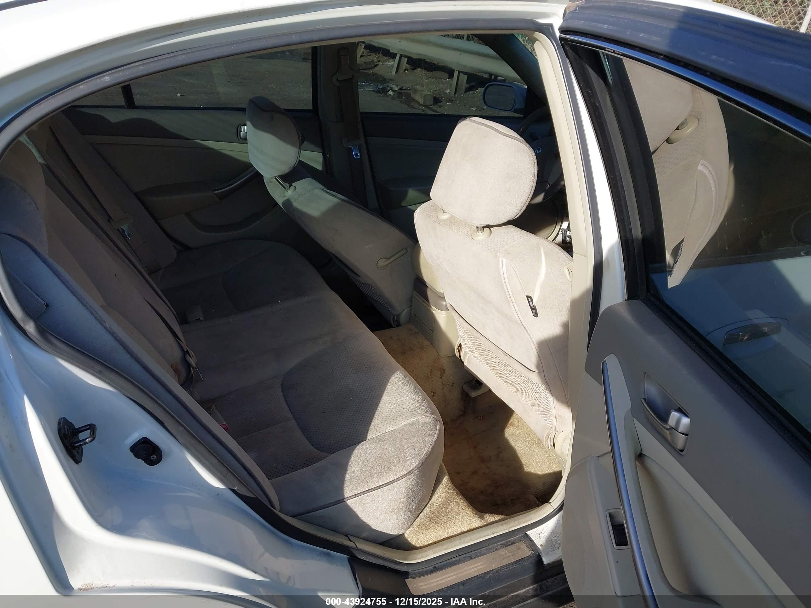 INFINITI G35 image 8
