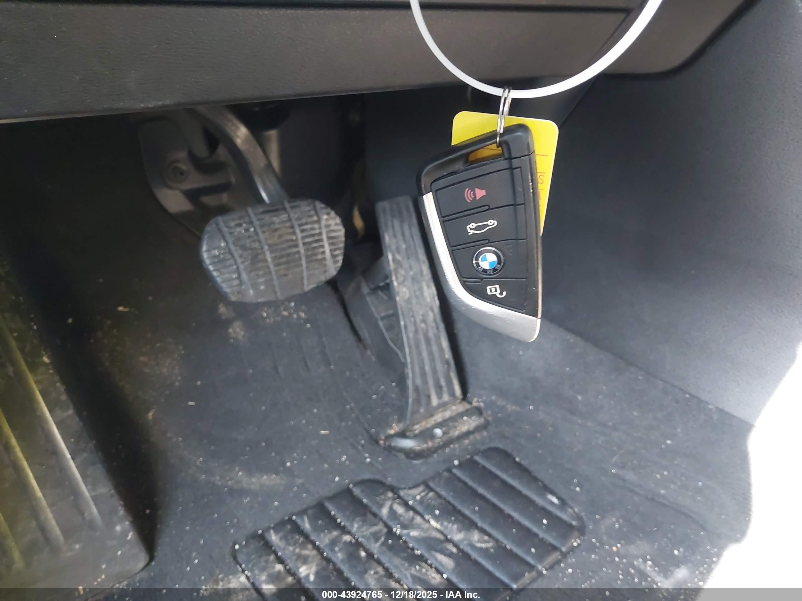 BMW X2 image 11