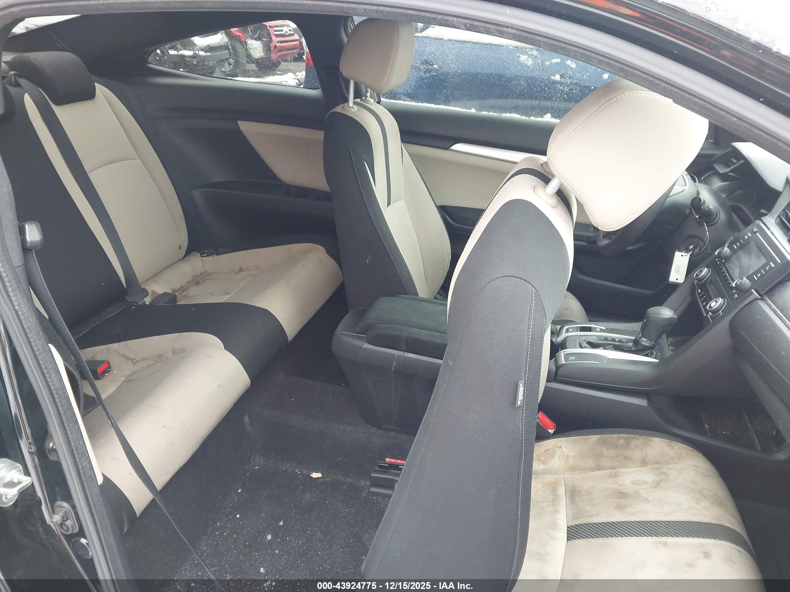 HONDA CIVIC image 8