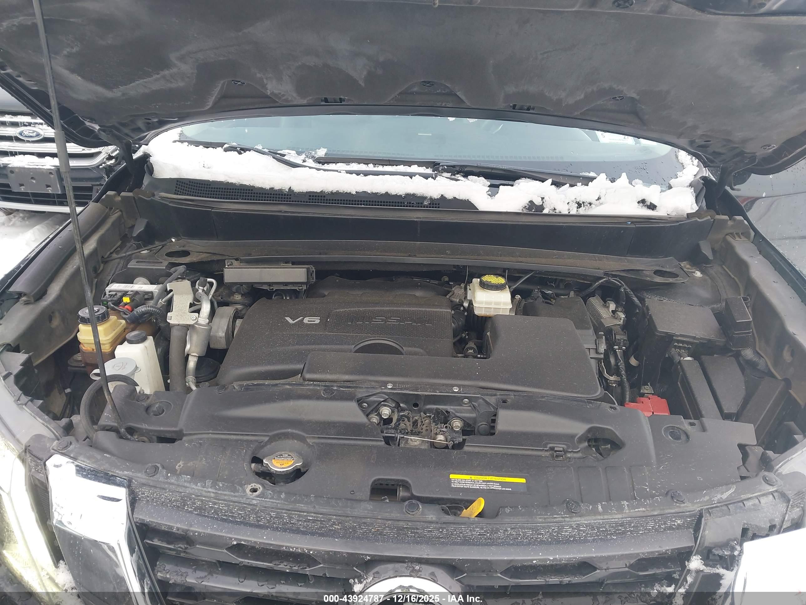 NISSAN PATHFINDER image 10