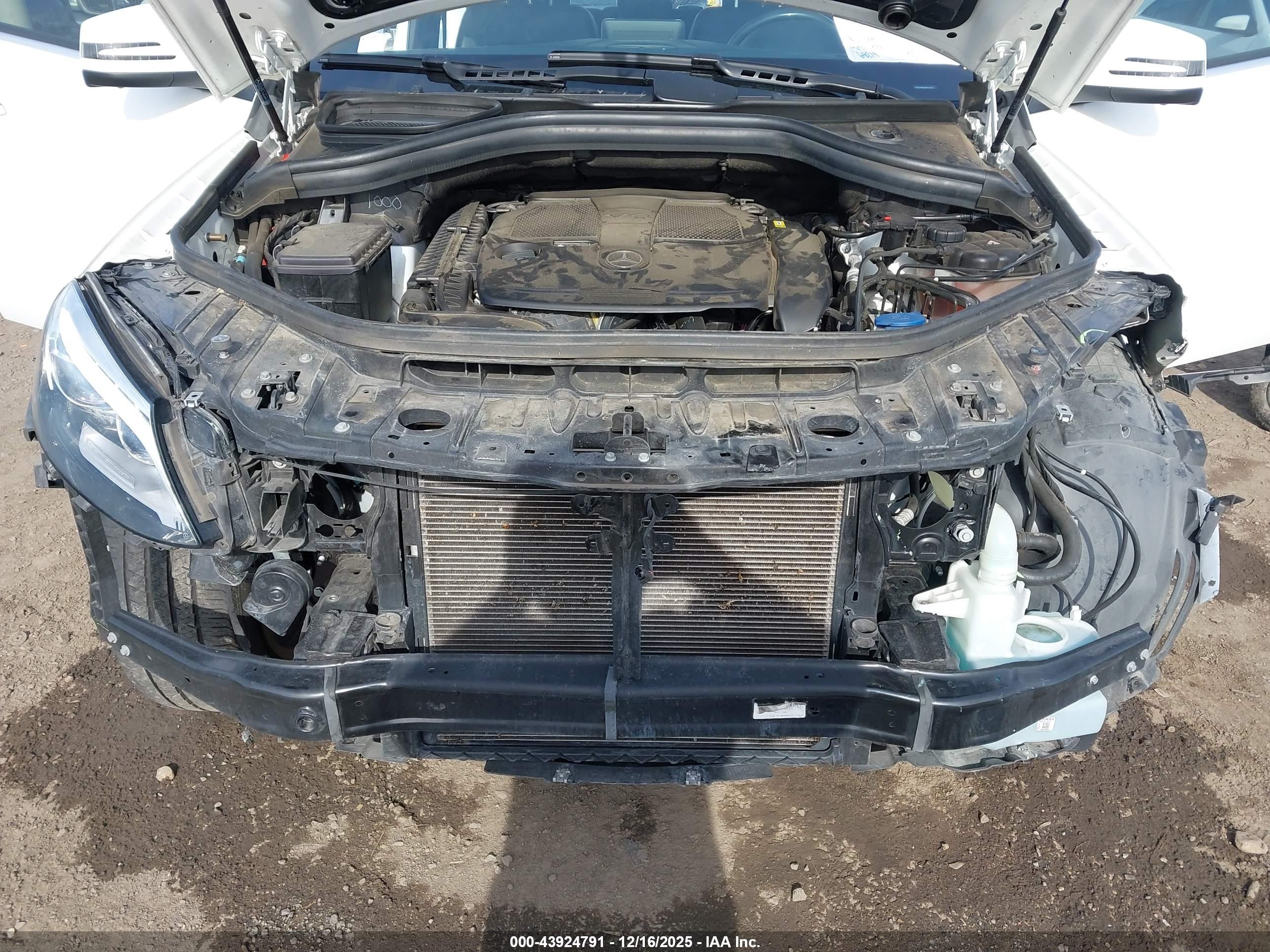 MERCEDES-BENZ GLE image 10