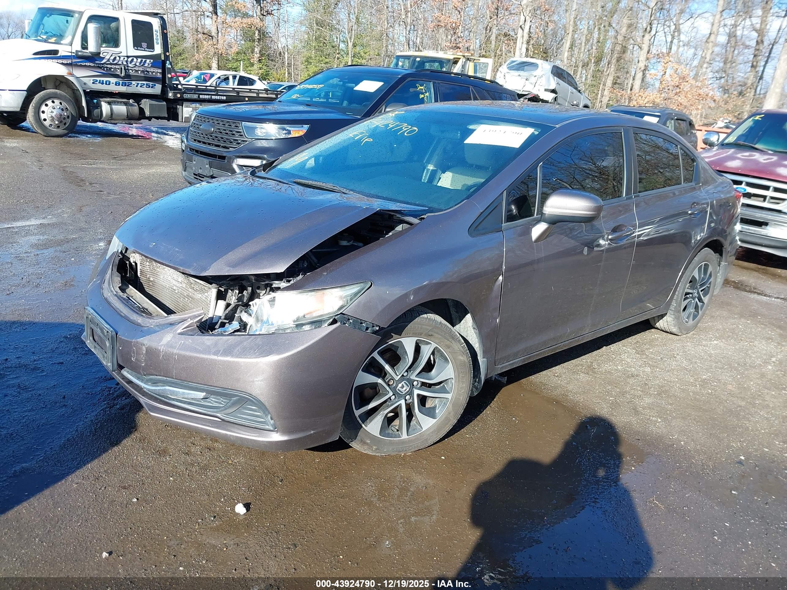 HONDA CIVIC image 2
