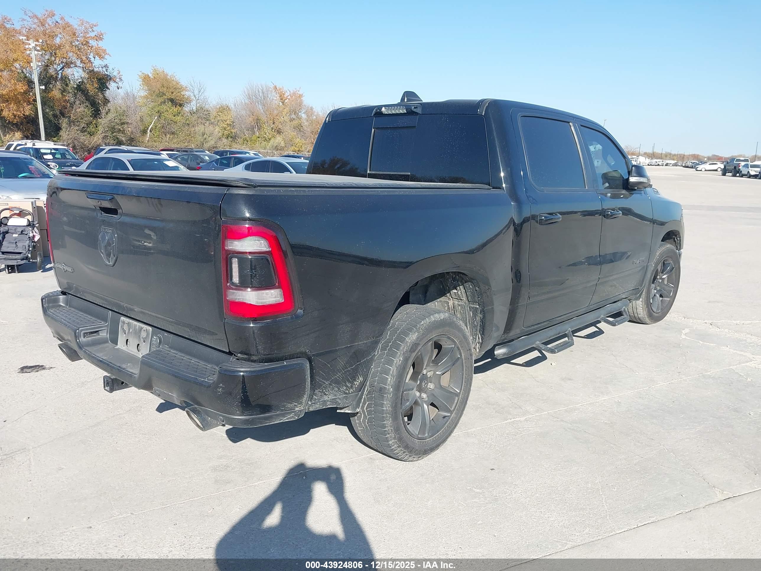 RAM 1500 image 4