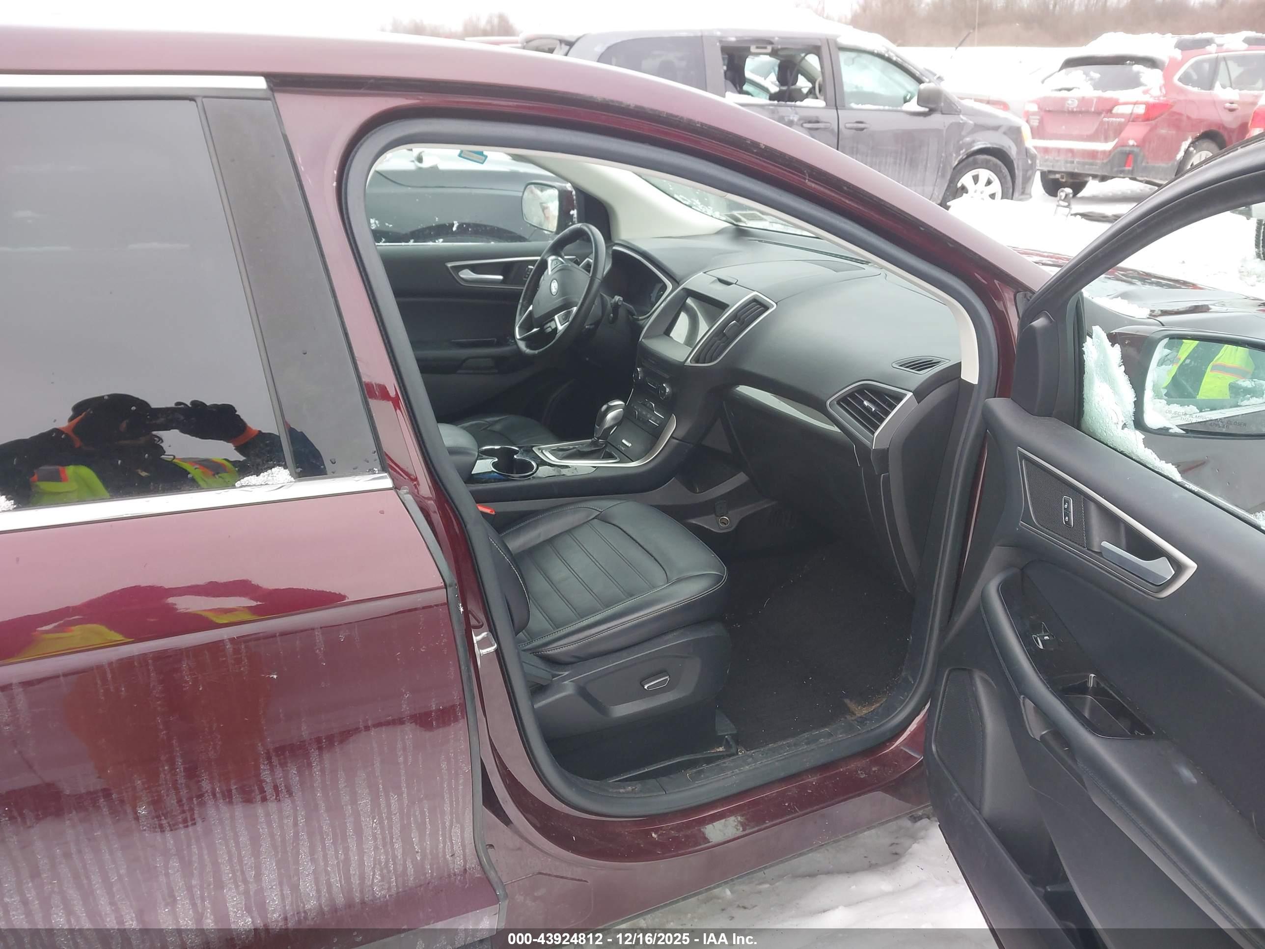 FORD EDGE image 5