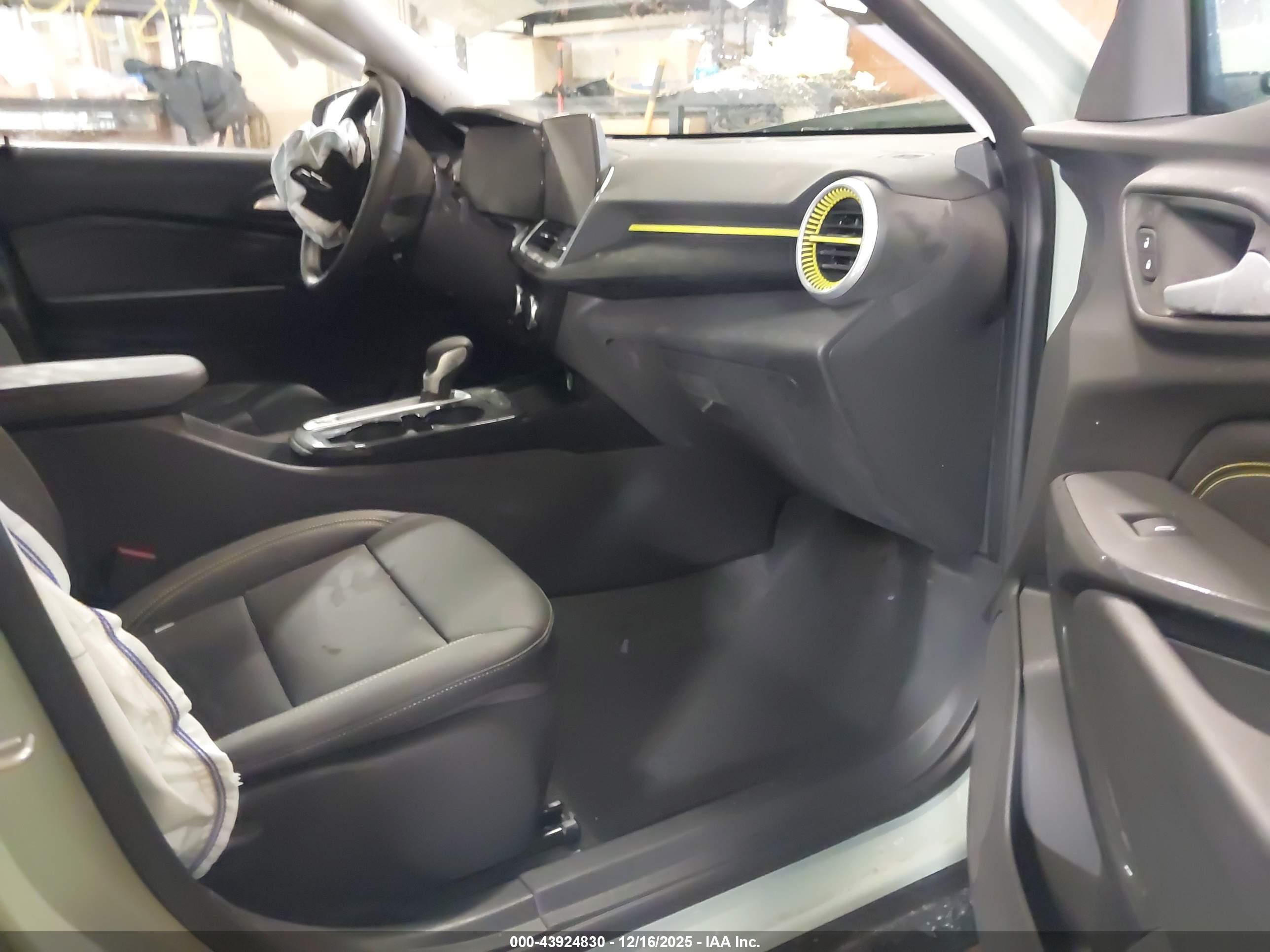 CHEVROLET TRAX image 5