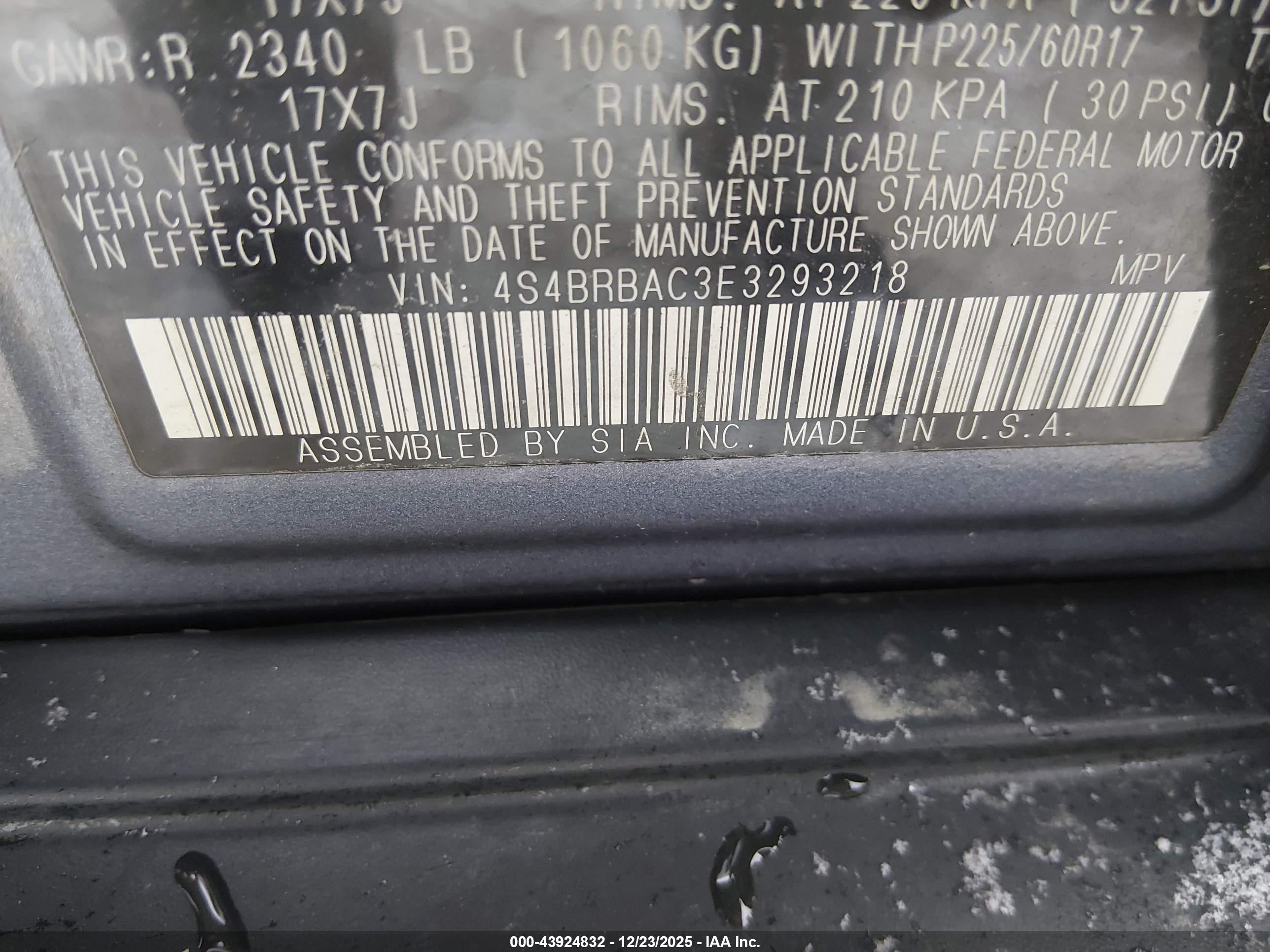 SUBARU OUTBACK image 9