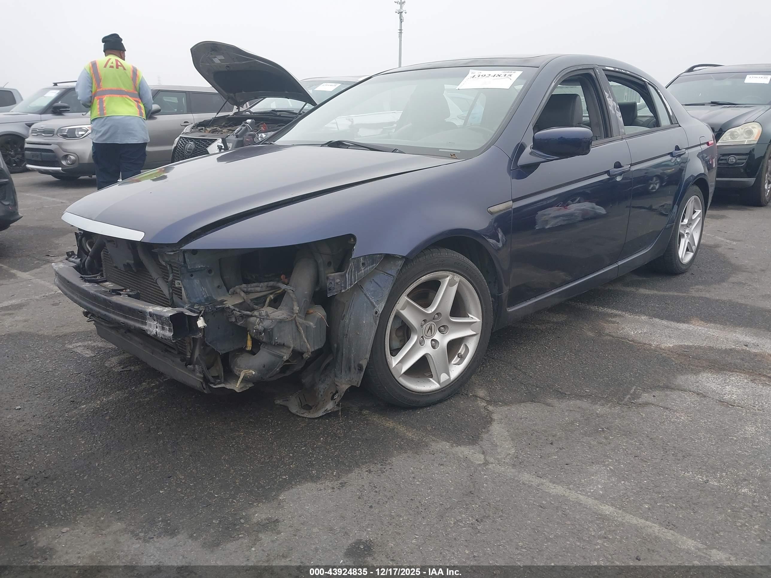 ACURA TL image 2