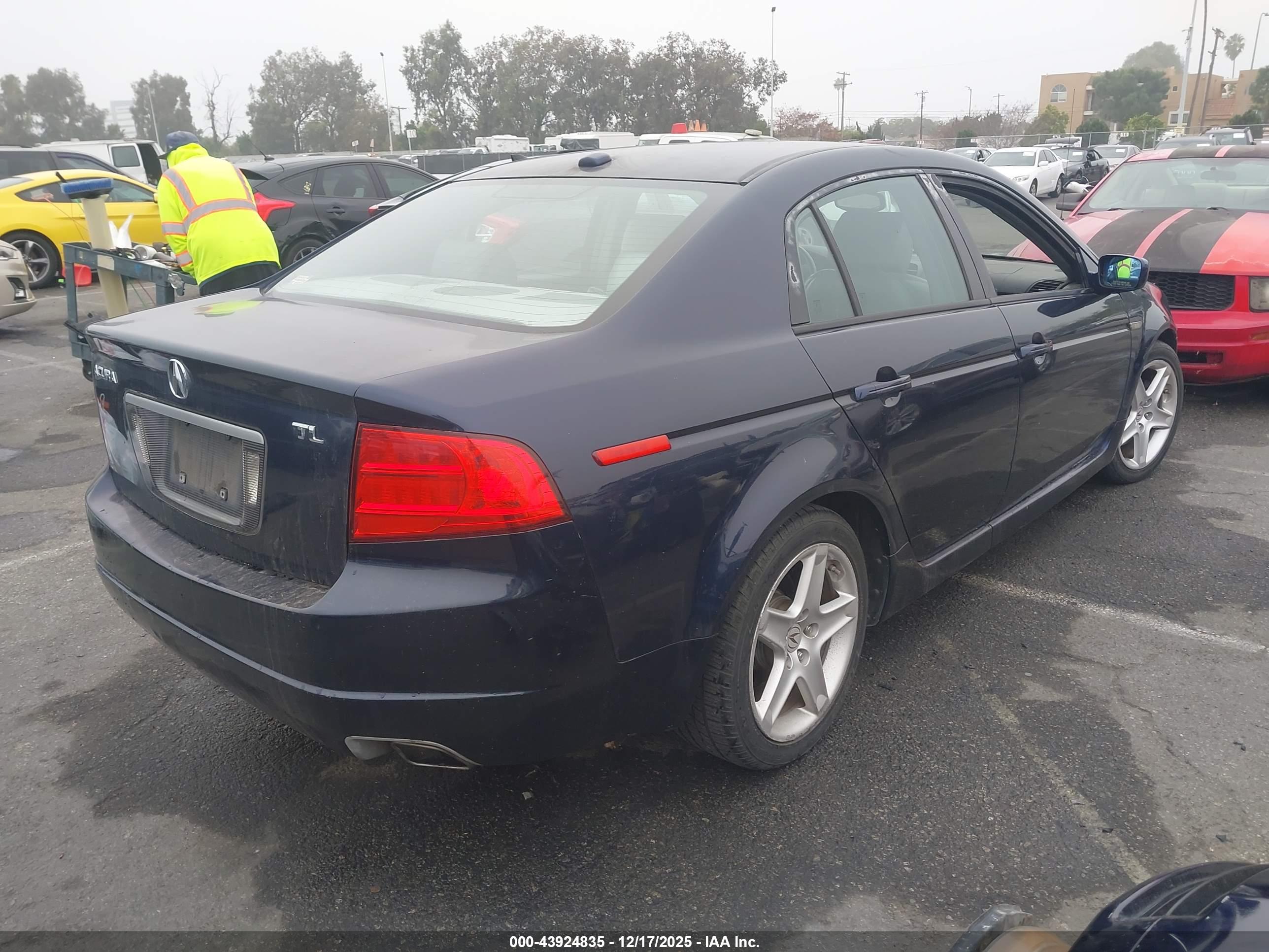 ACURA TL image 4