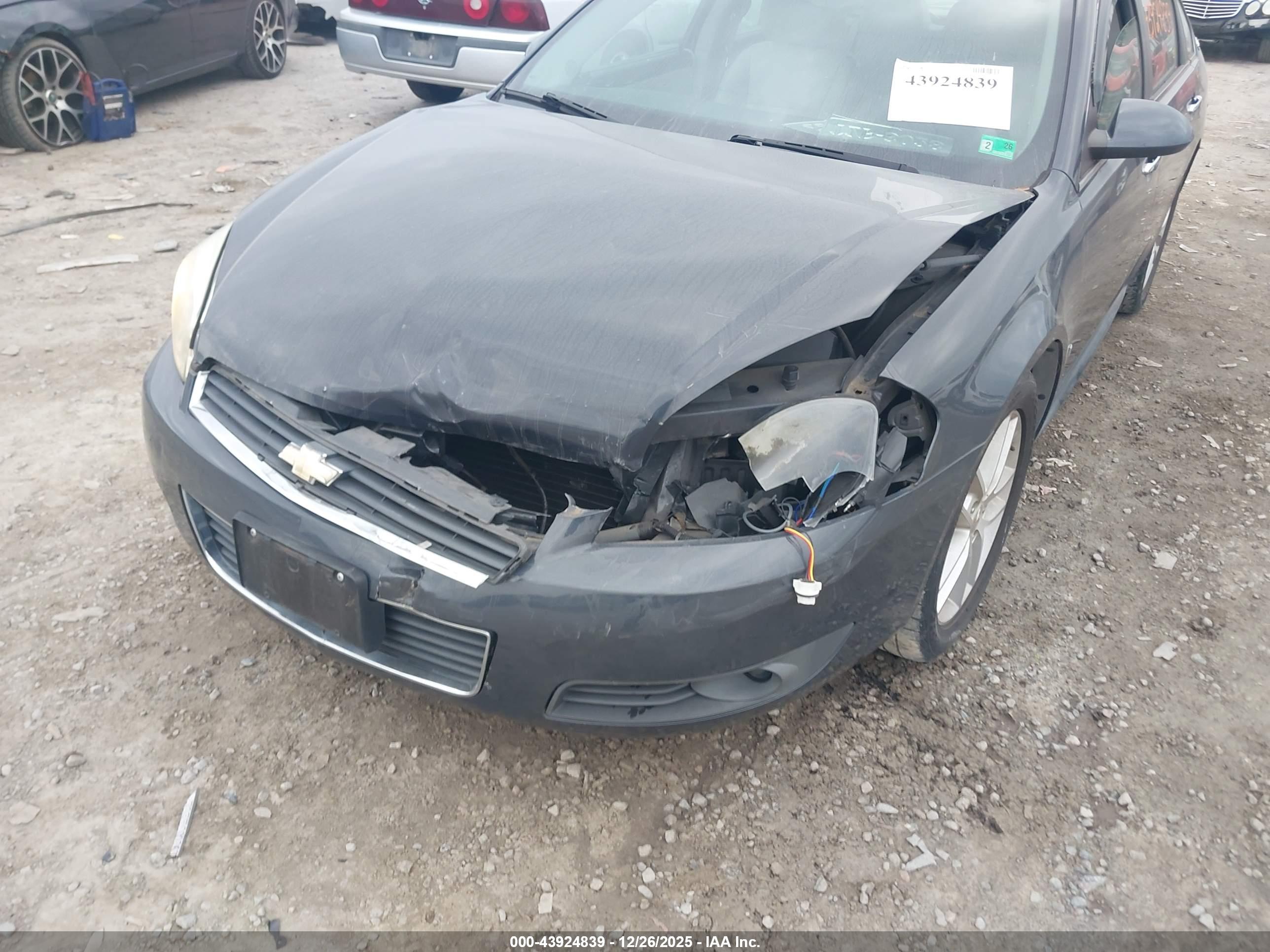 CHEVROLET IMPALA image 6