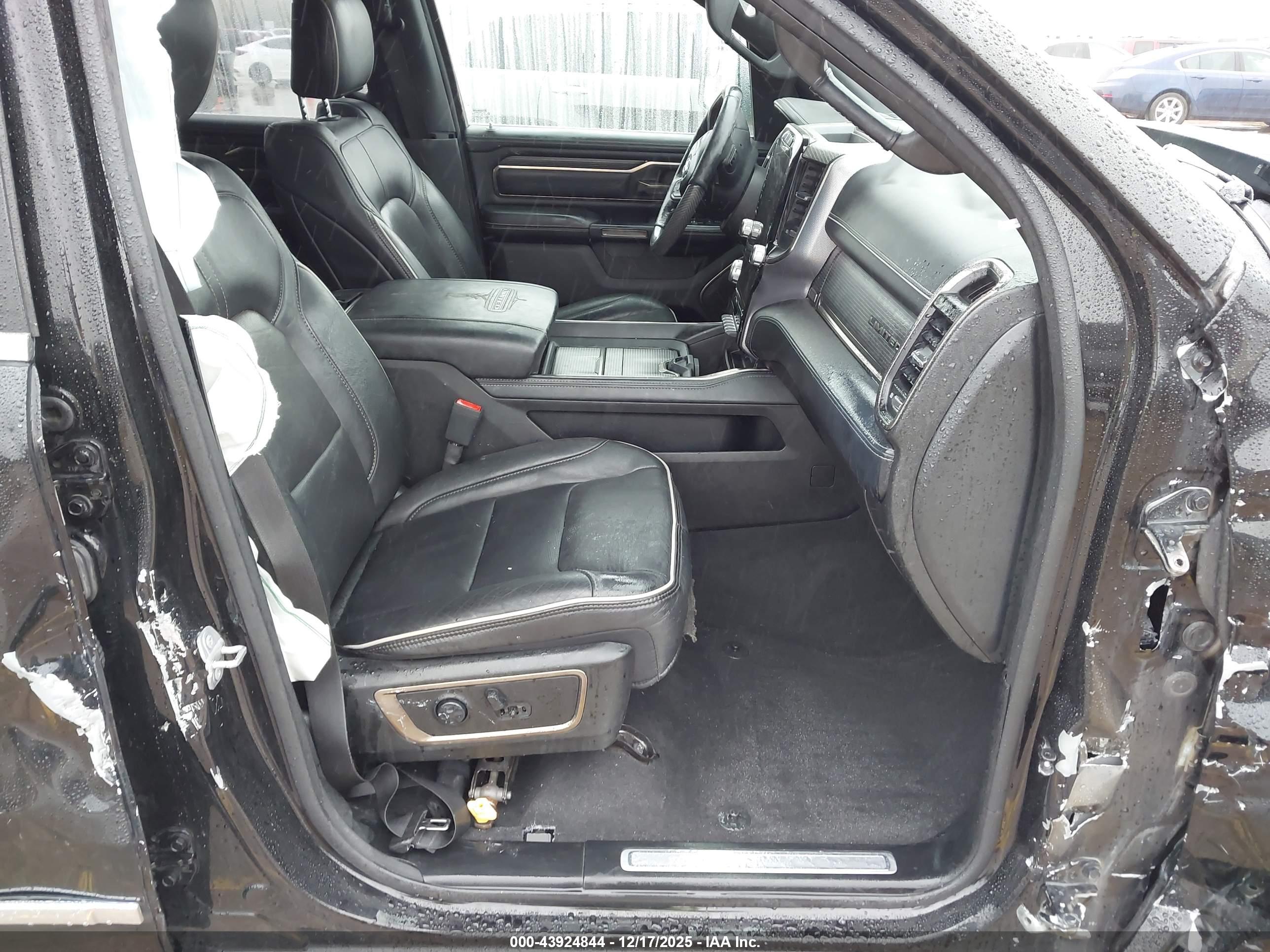 RAM 1500 image 5
