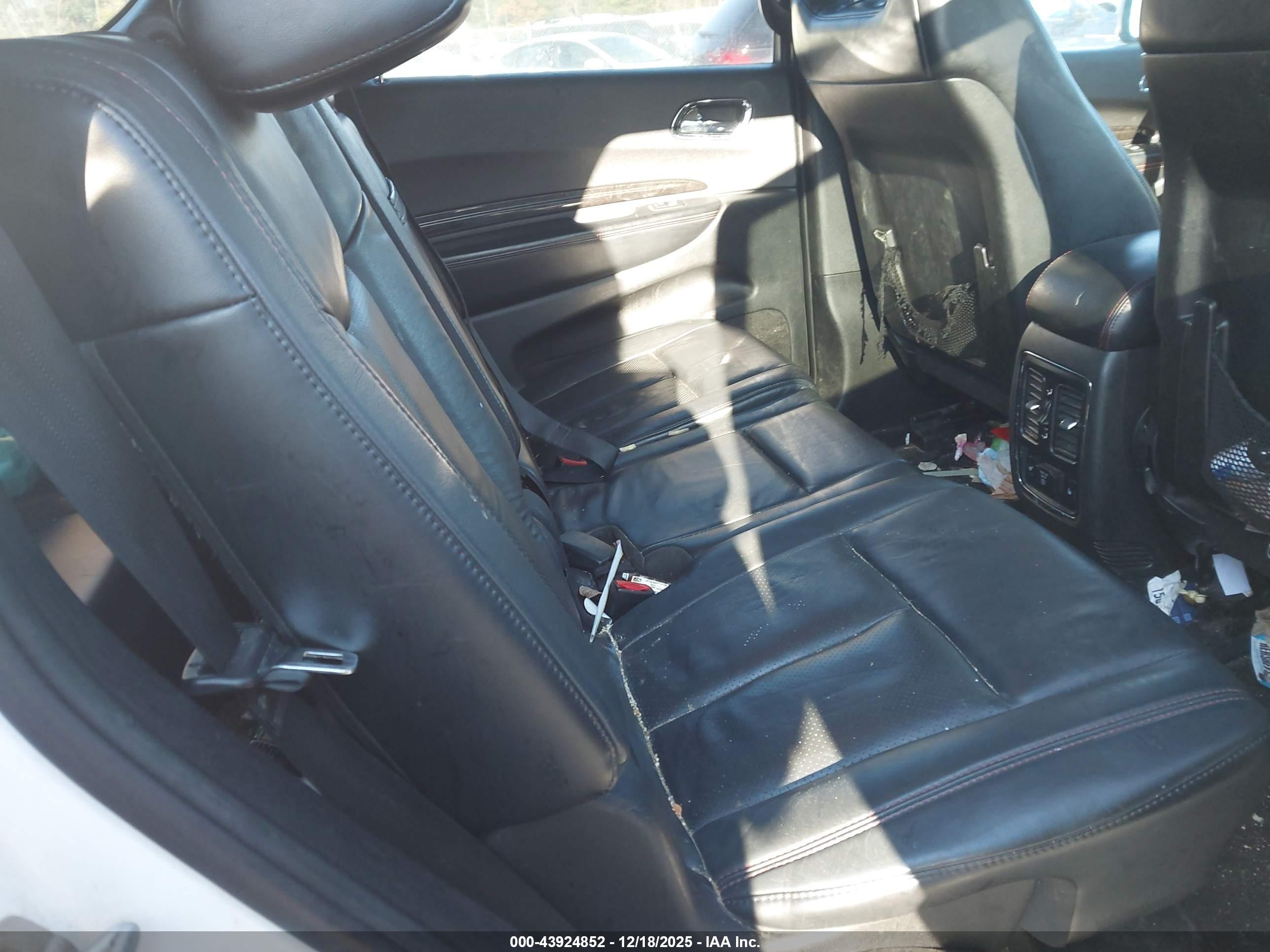 DODGE DURANGO image 8