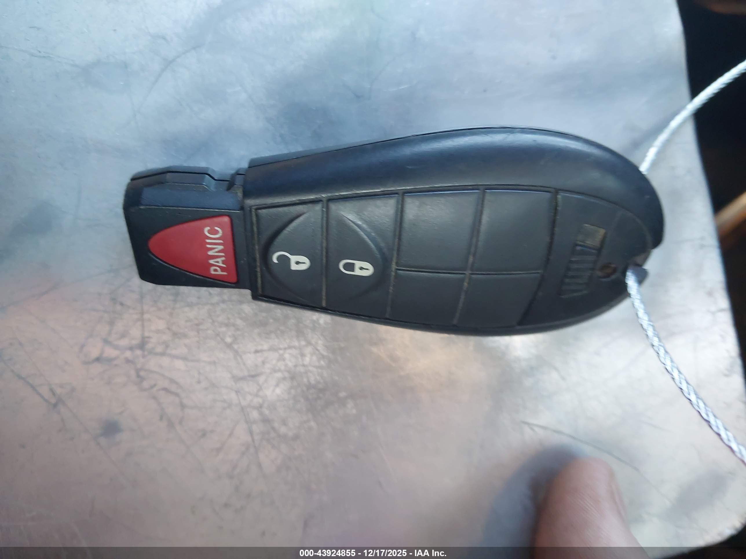 JEEP GRAND image 11