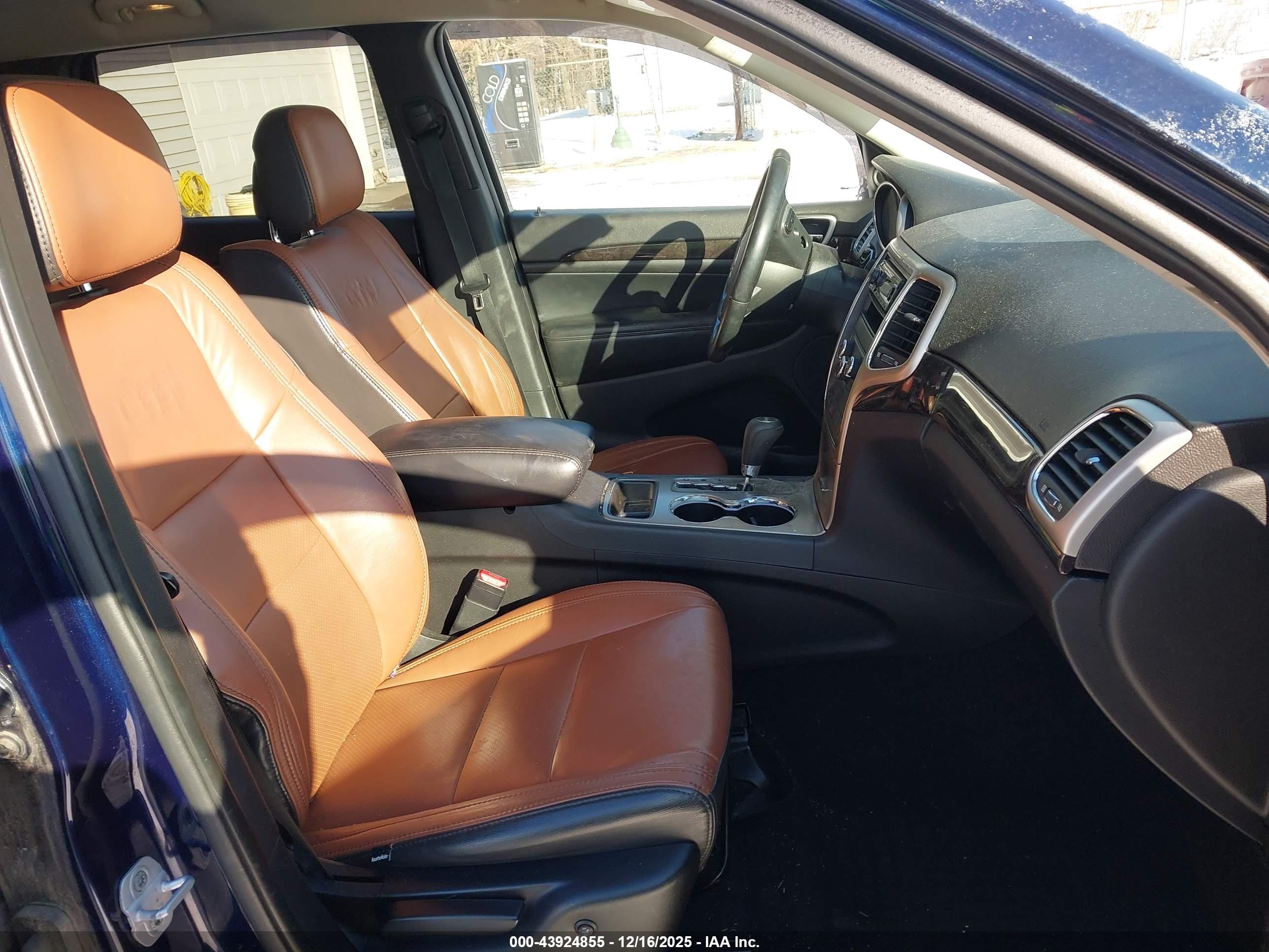 JEEP GRAND image 5