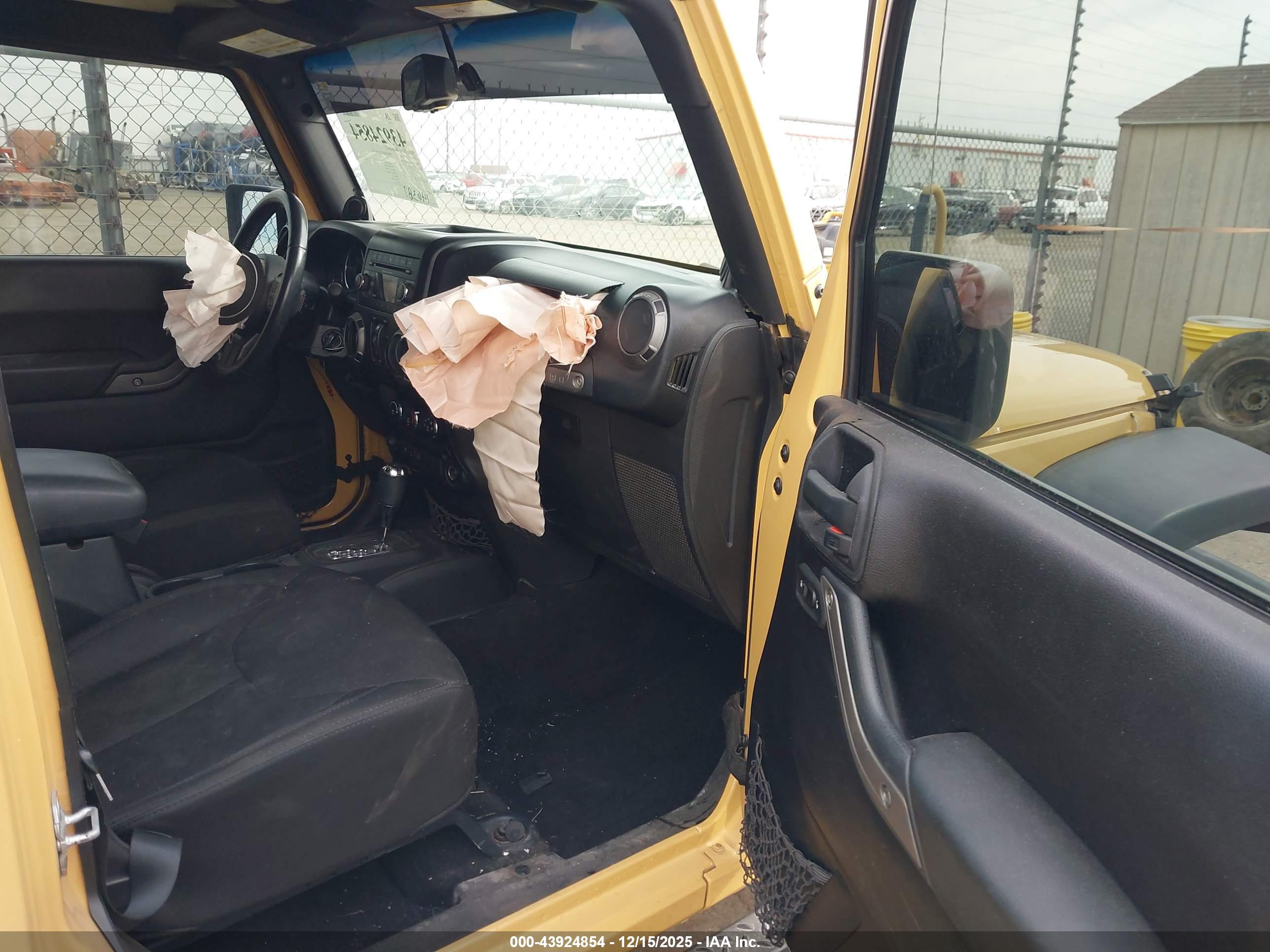 JEEP WRANGLER image 5