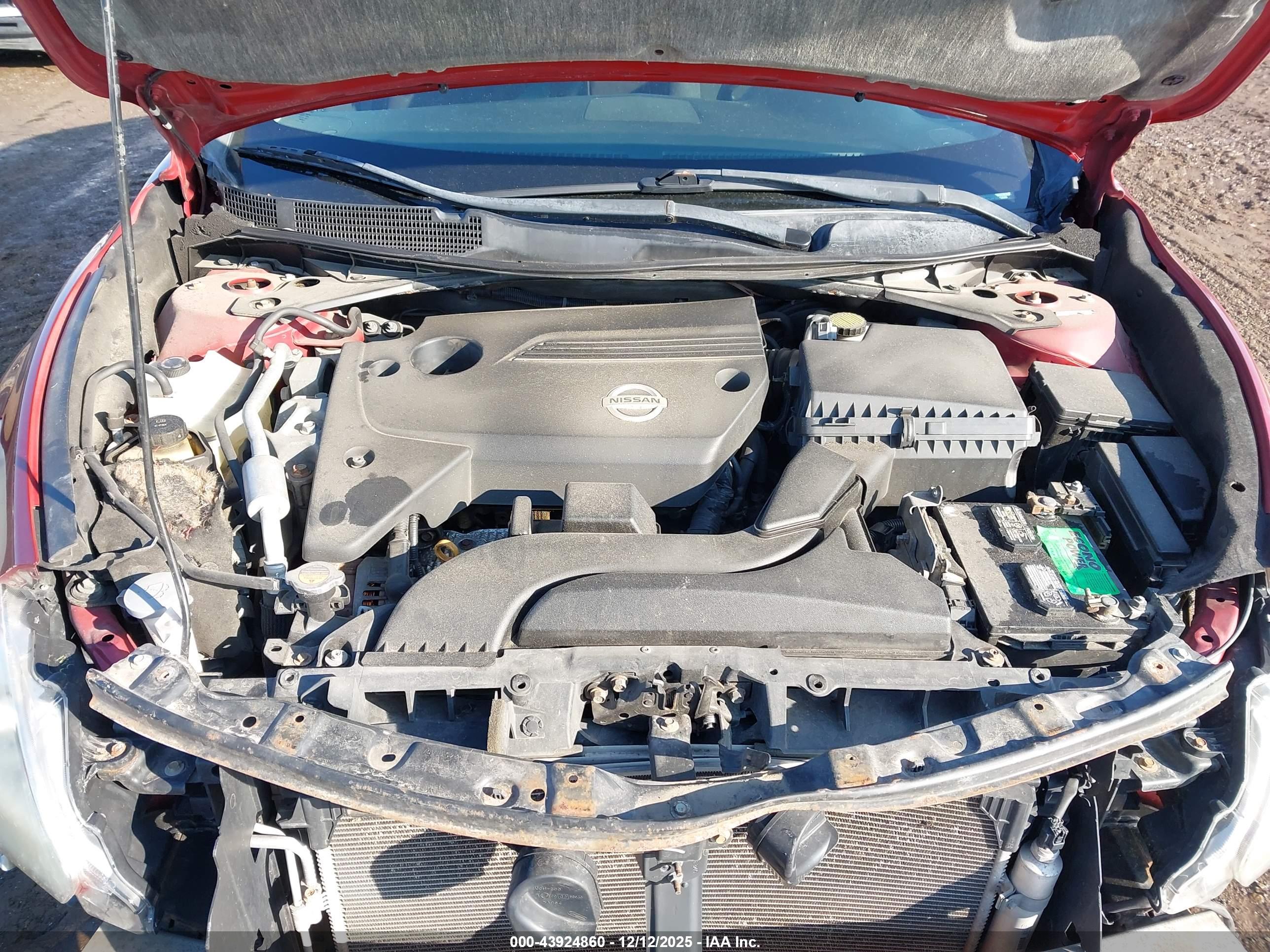 NISSAN ALTIMA image 10