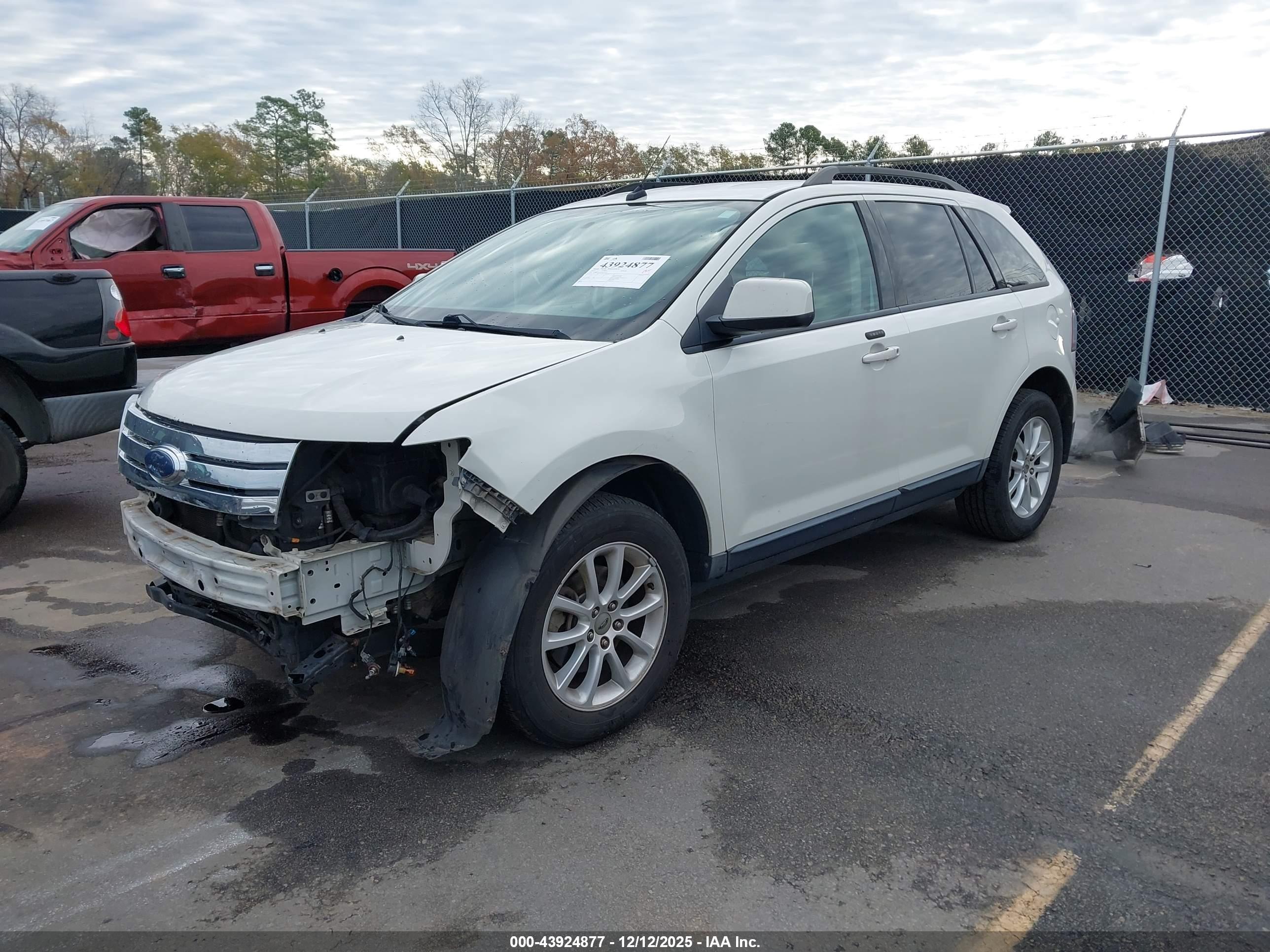 FORD EDGE image 2