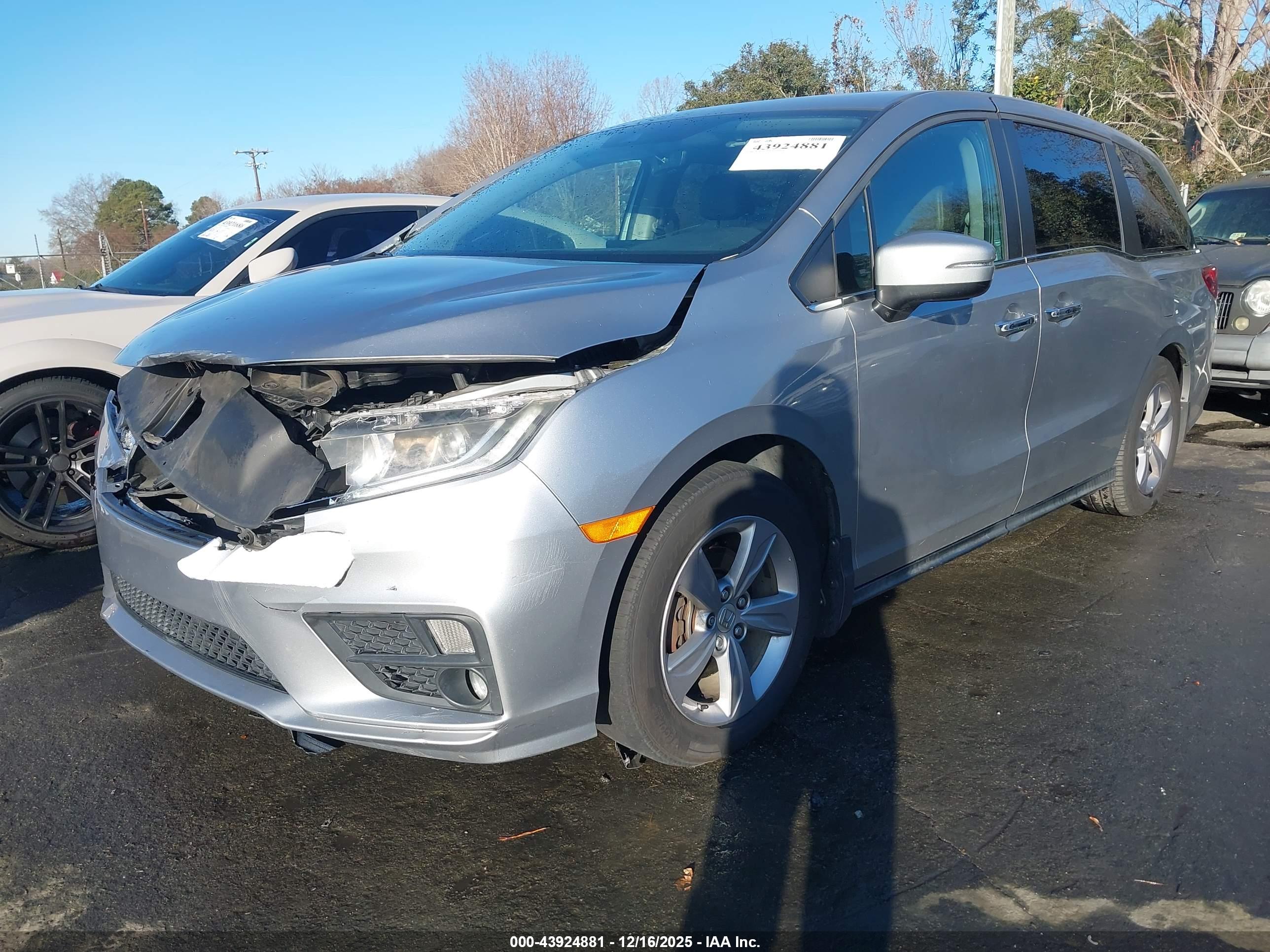 HONDA ODYSSEY image 2