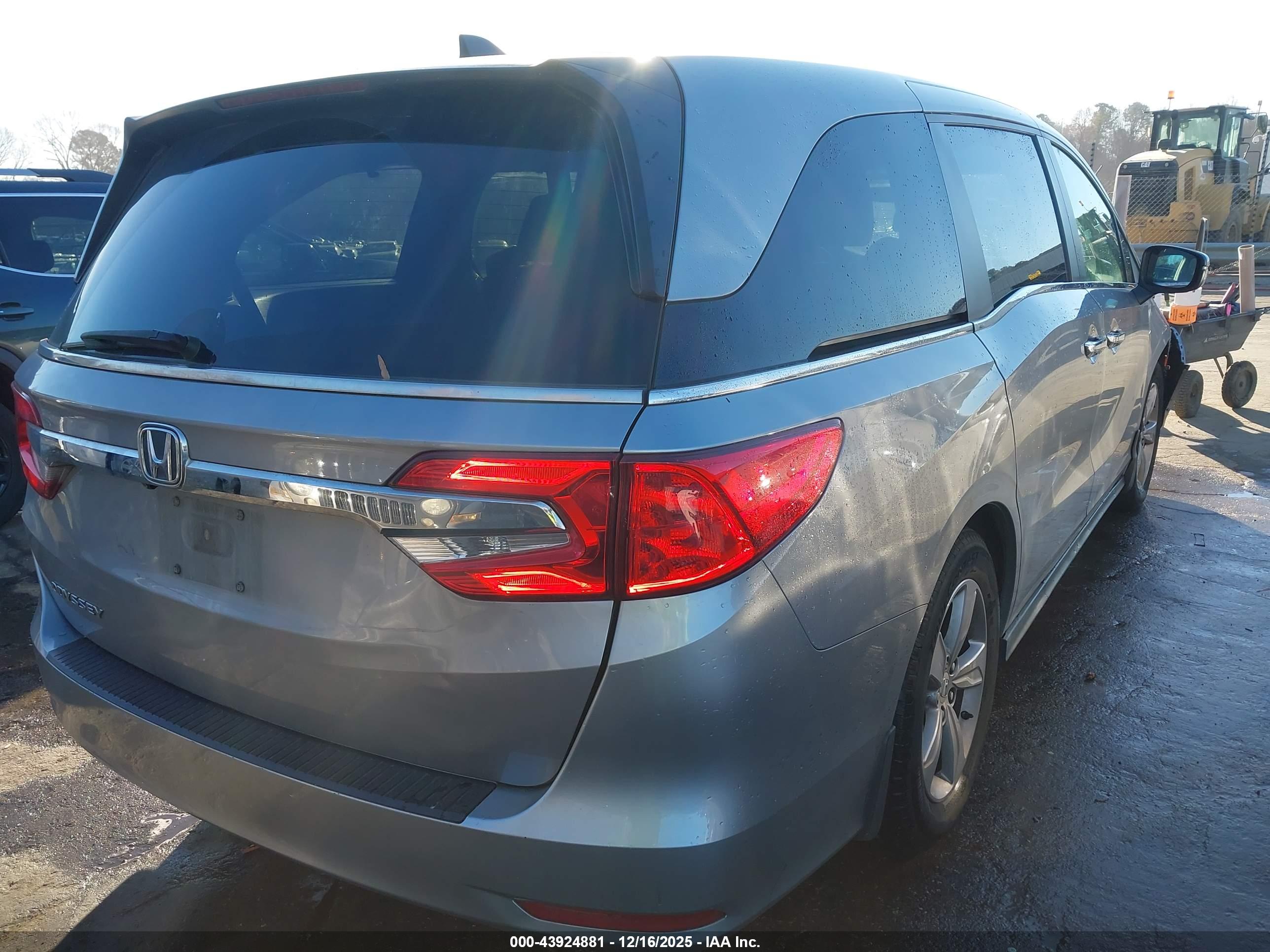 HONDA ODYSSEY image 4