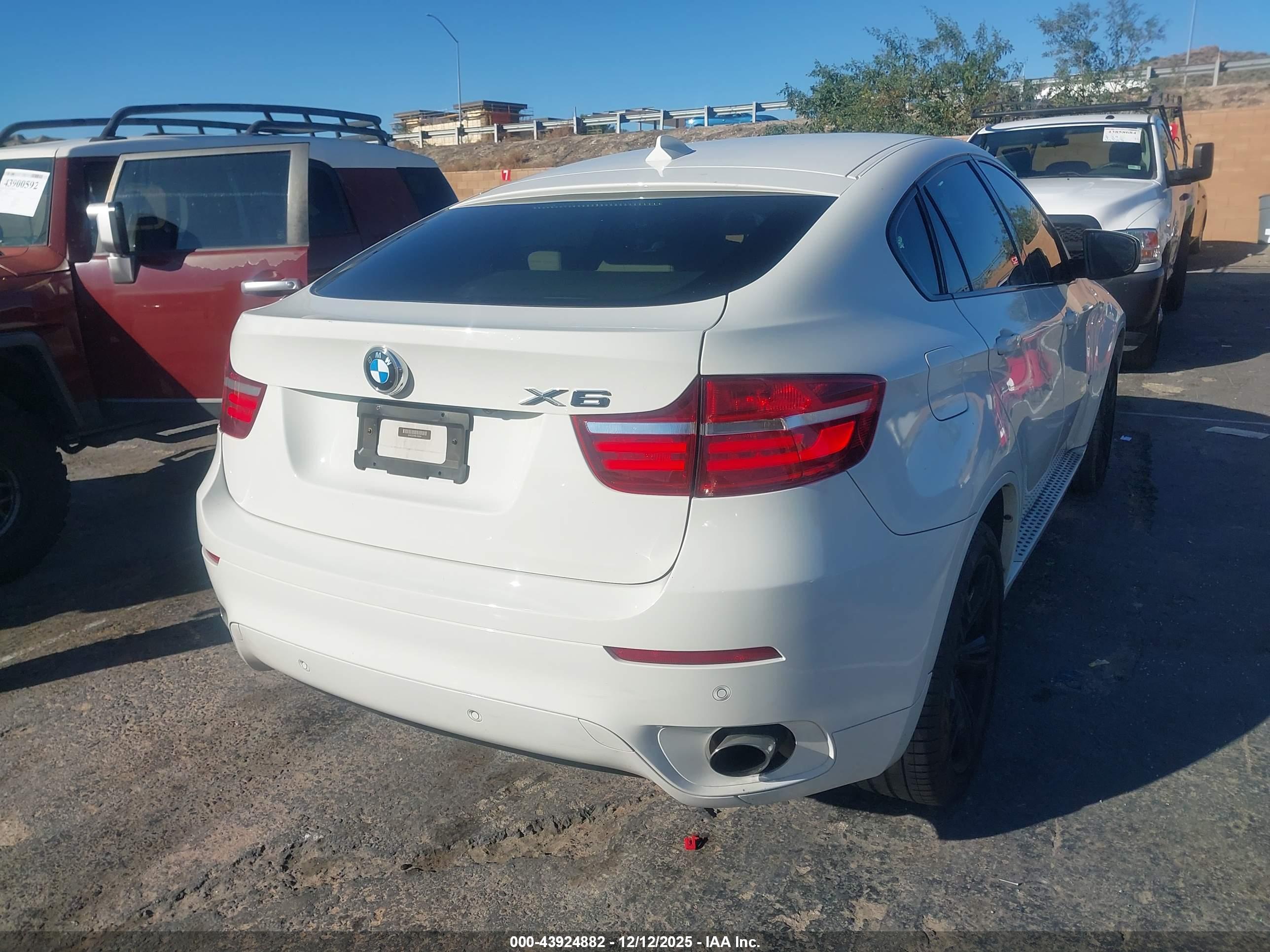 BMW X6 image 4