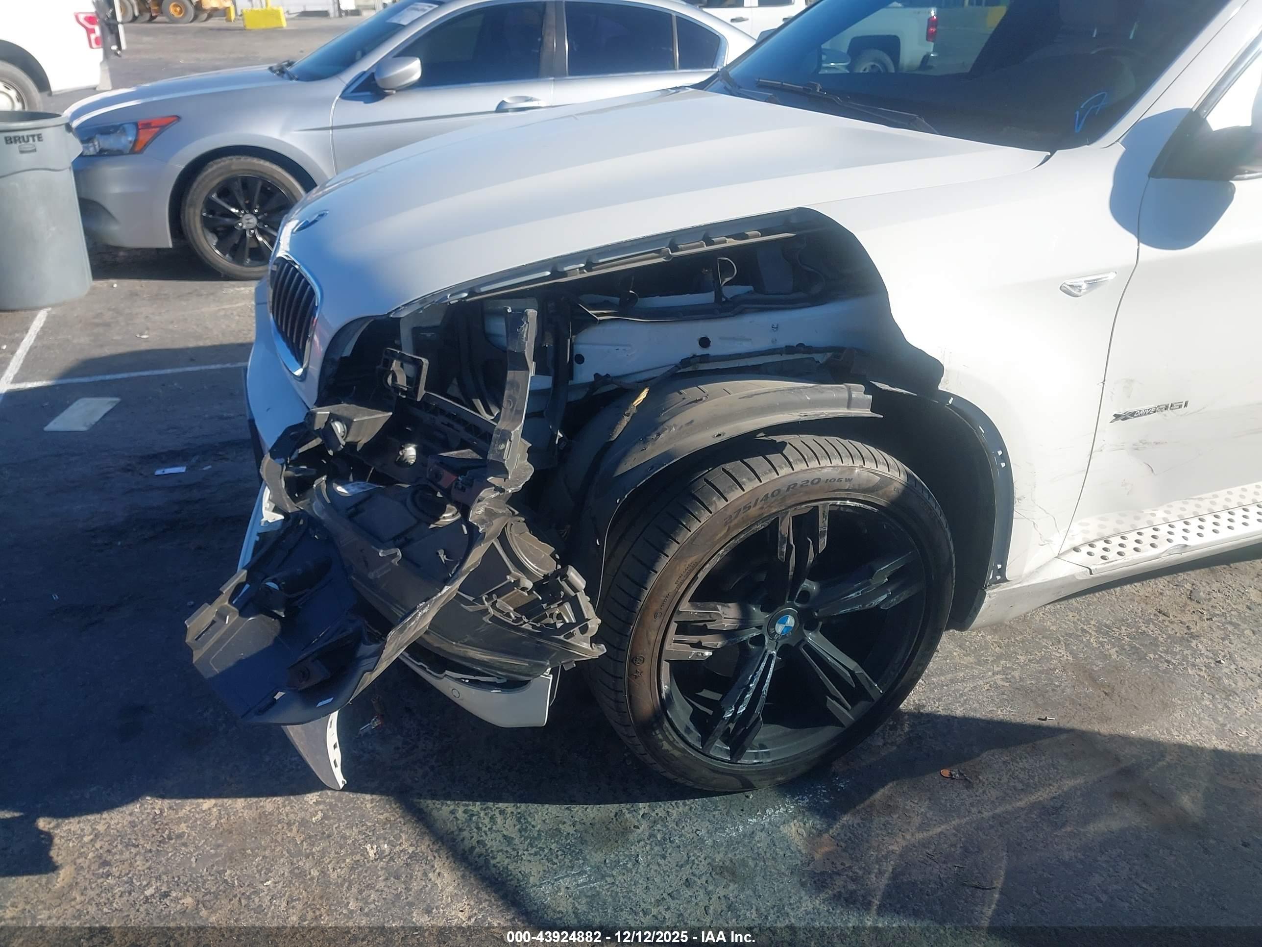 BMW X6 image 6