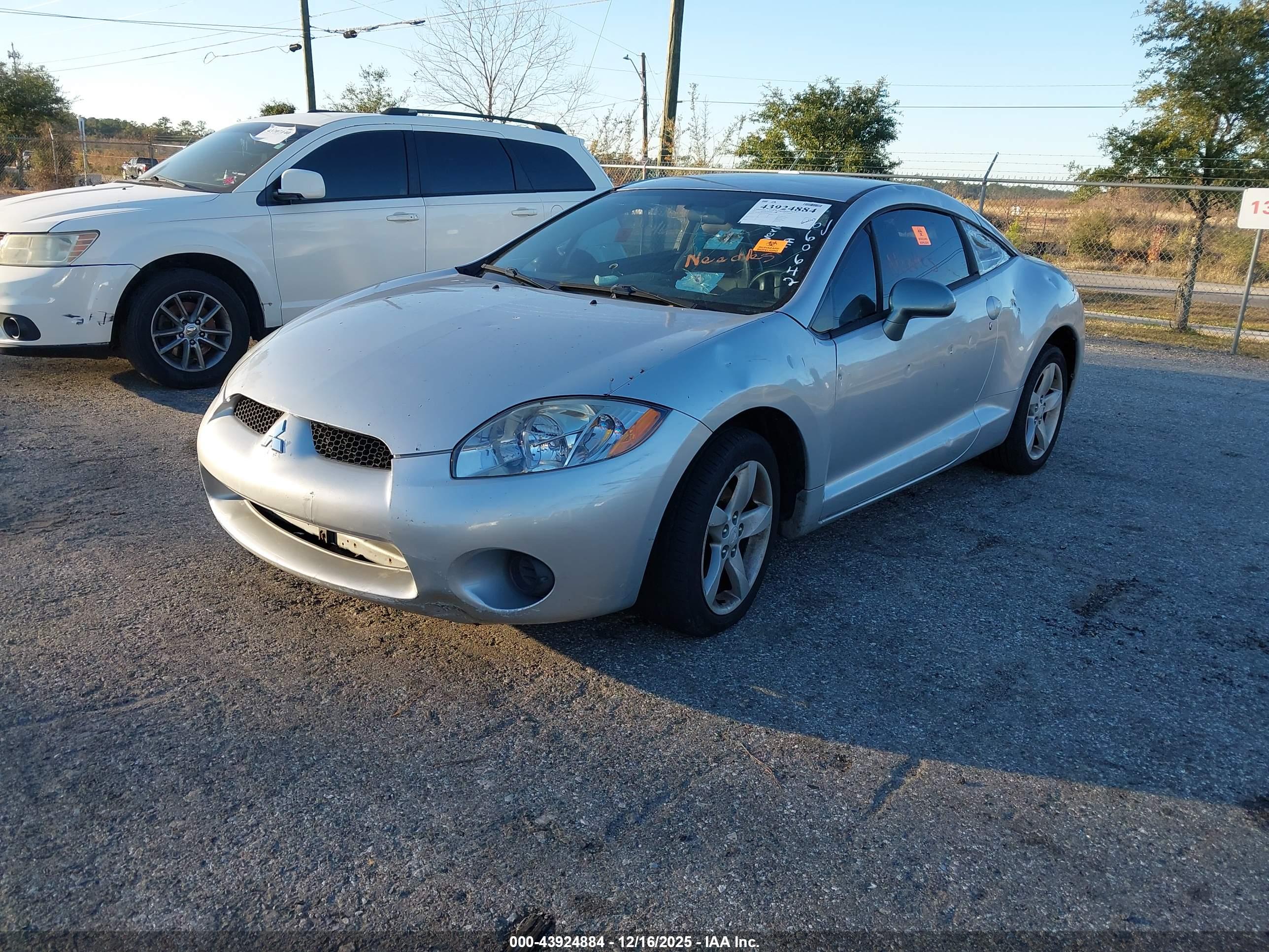 MITSUBISHI ECLIPSE image 2