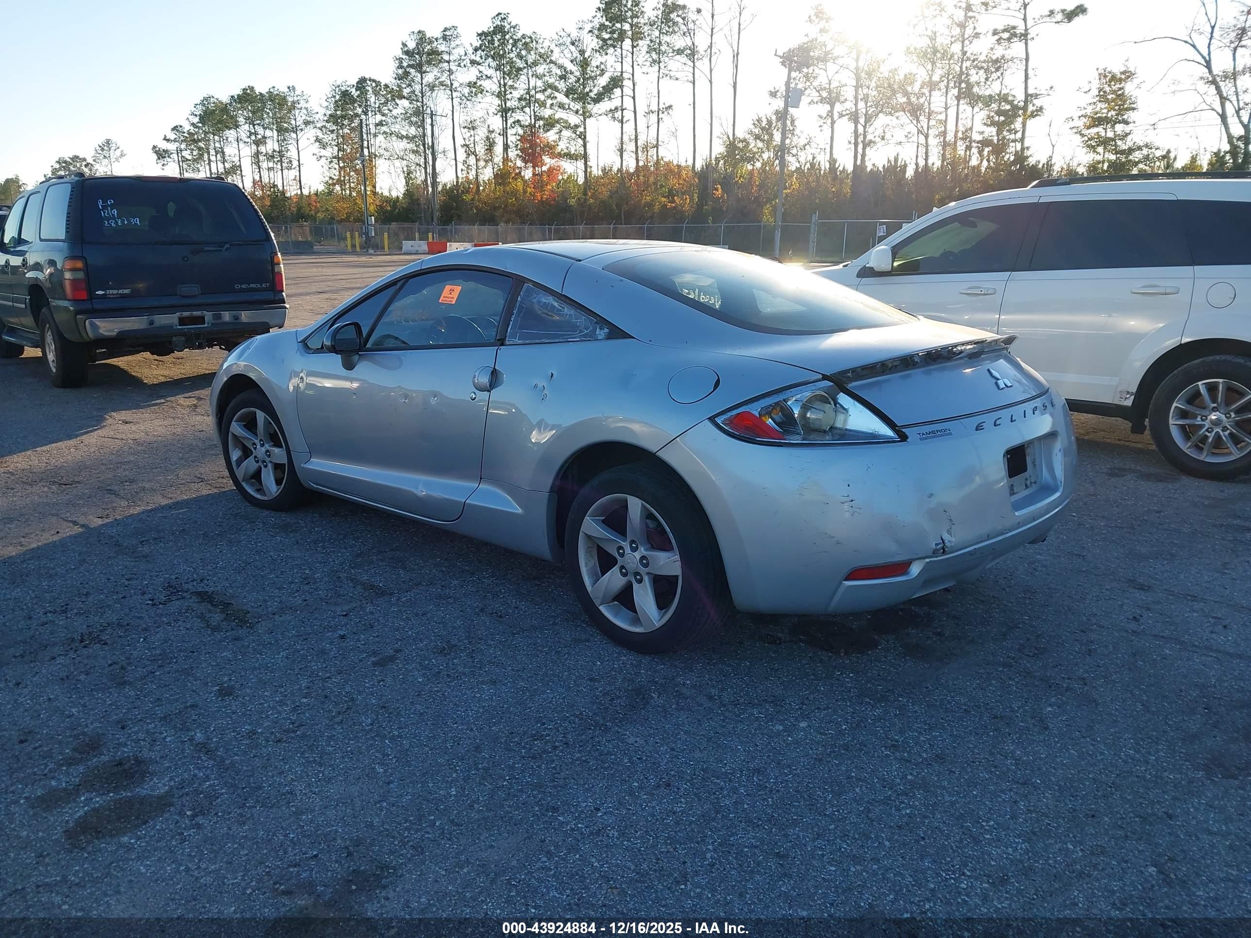 MITSUBISHI ECLIPSE image 3