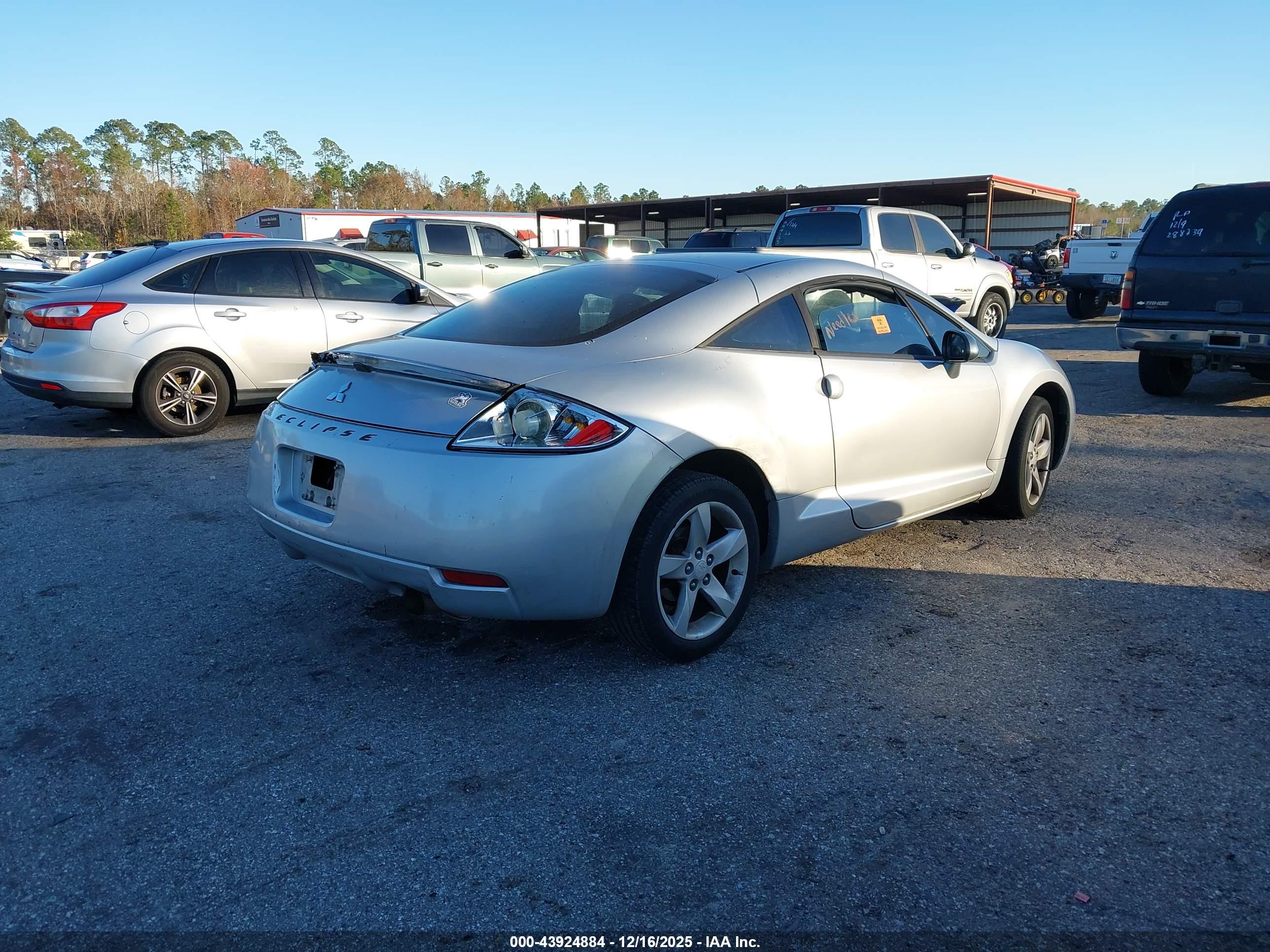 MITSUBISHI ECLIPSE image 4