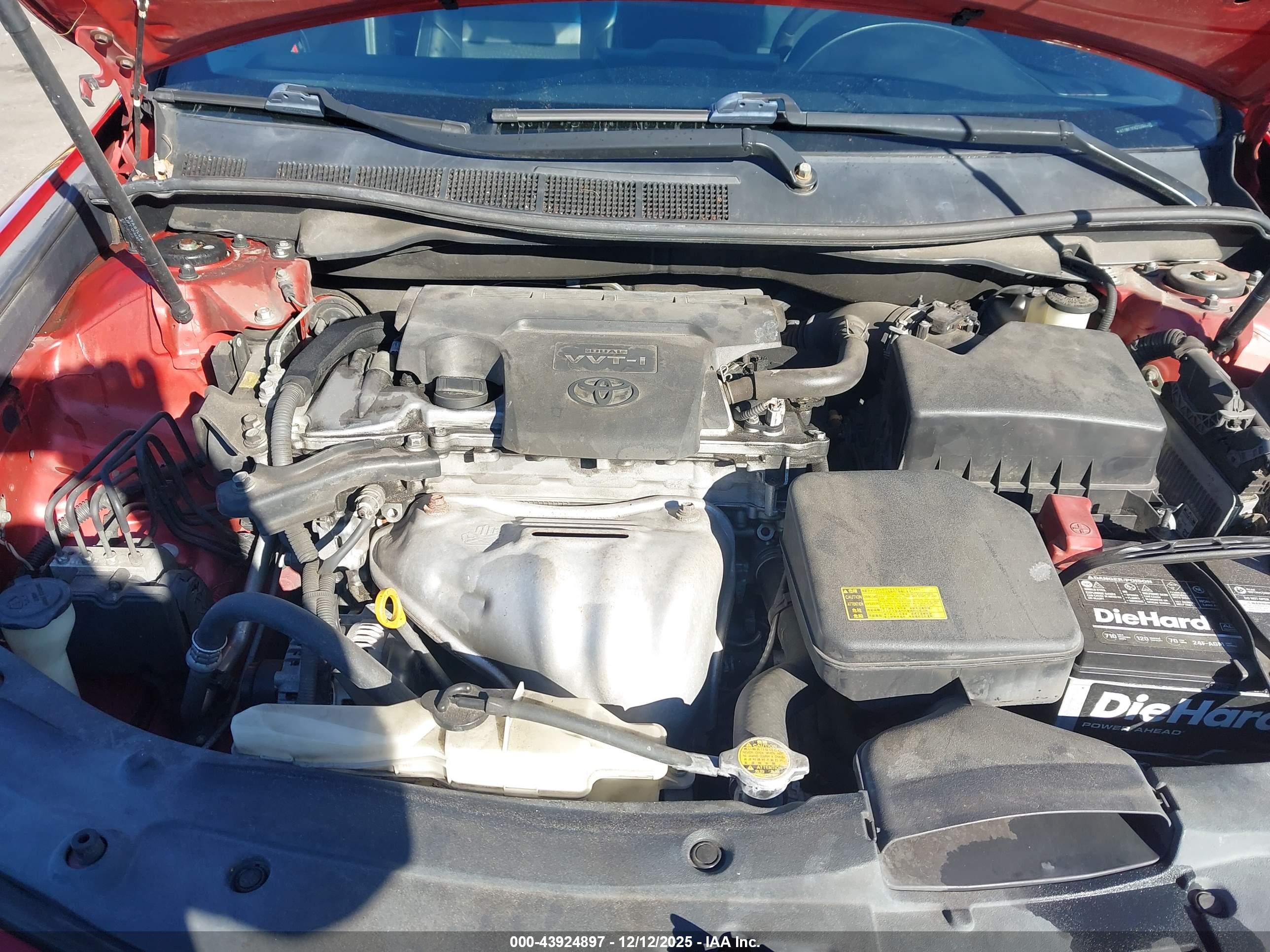TOYOTA CAMRY image 10