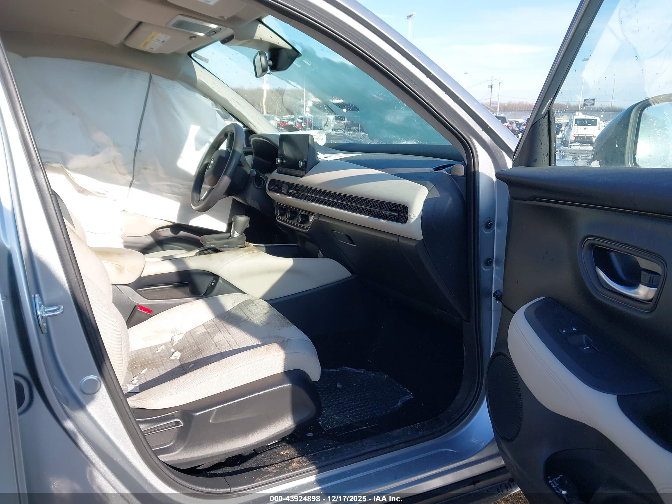 HONDA HR-V image 5
