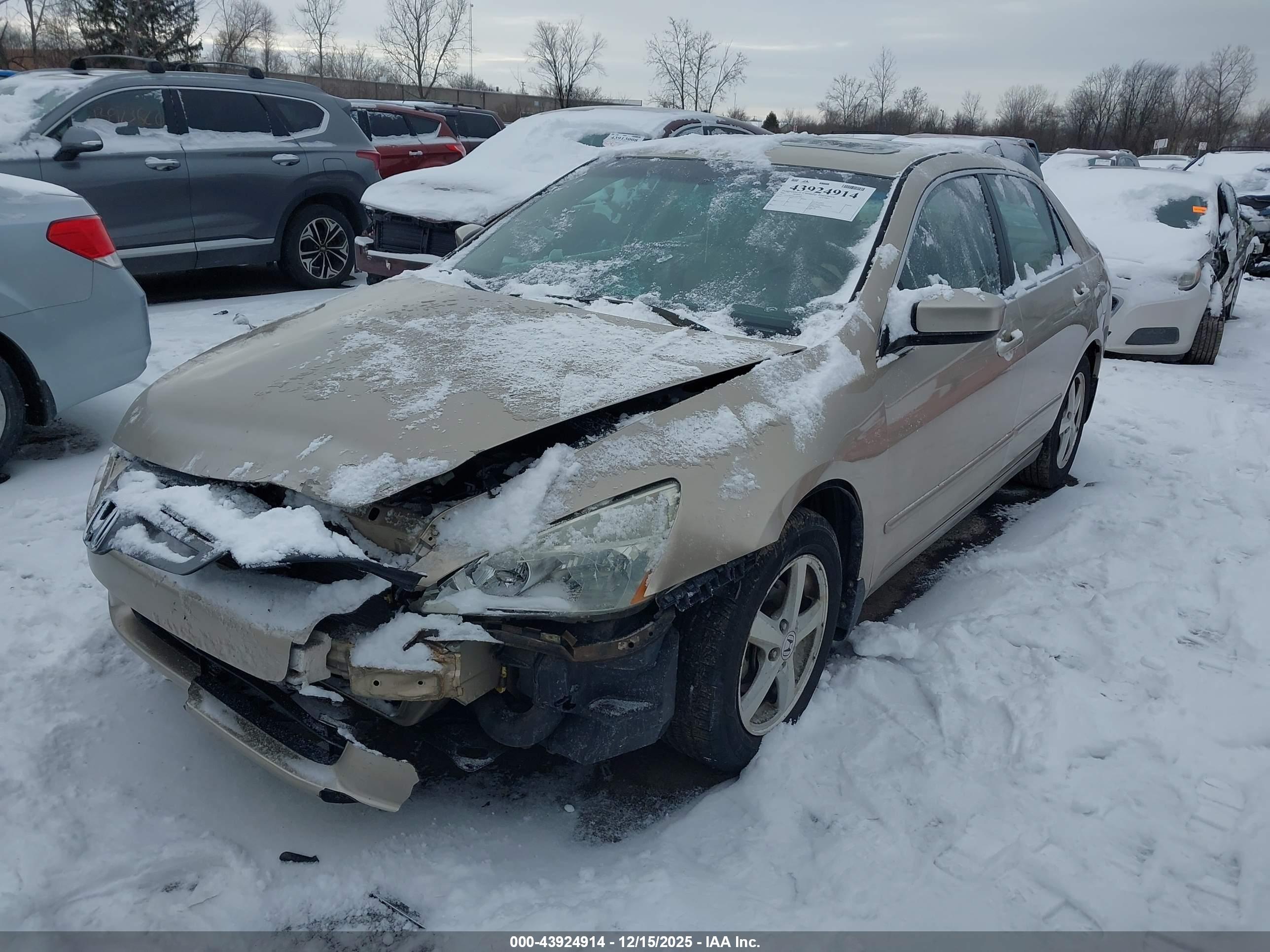 HONDA ACCORD image 2