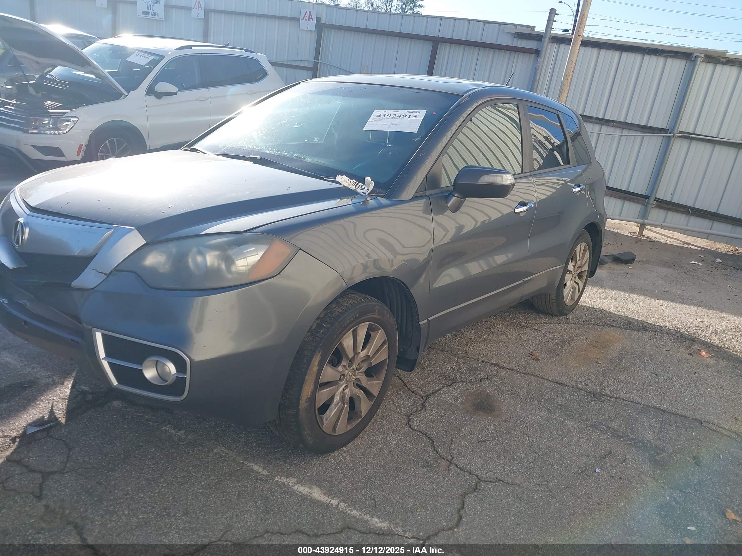 ACURA RDX image 2