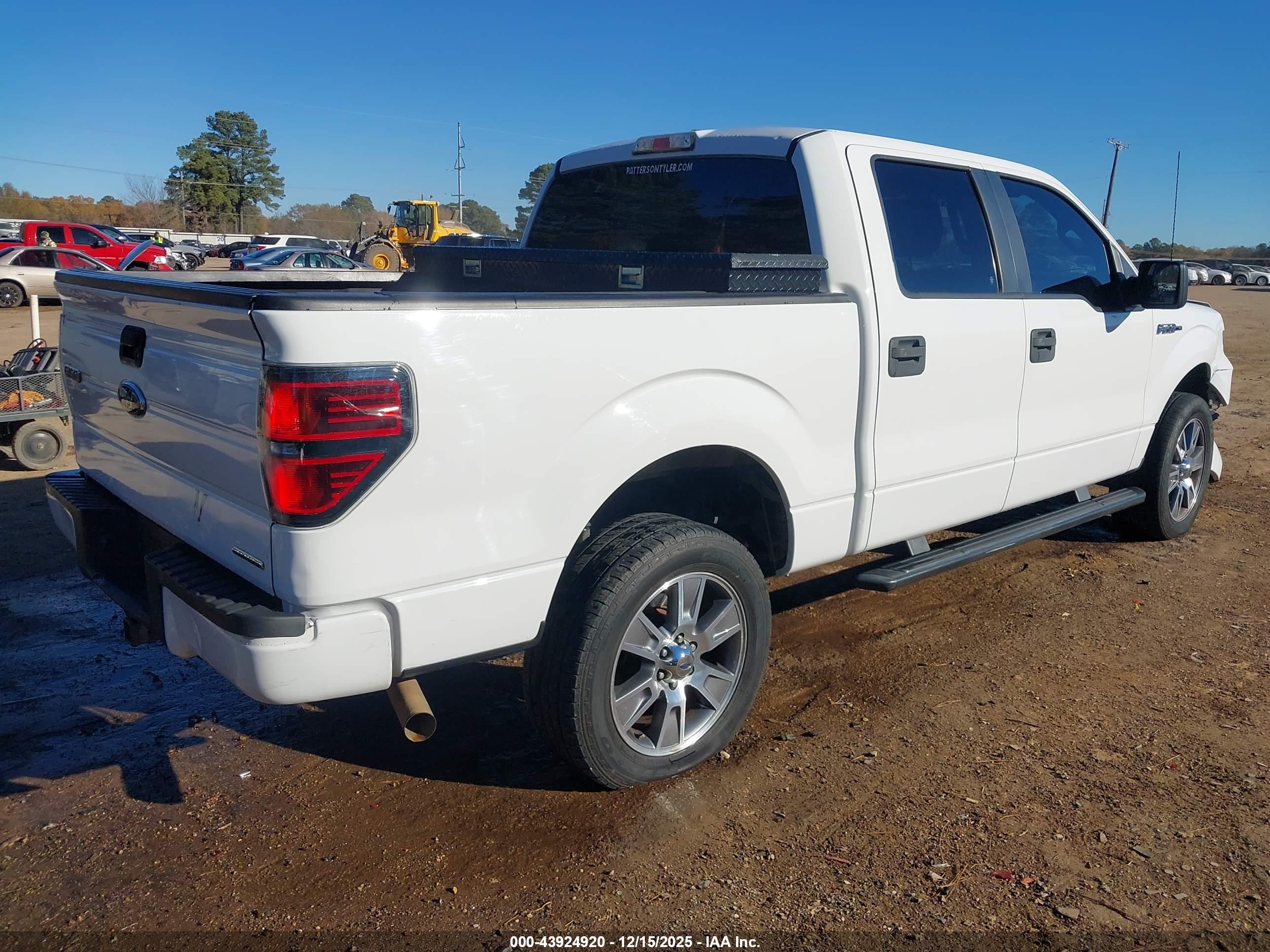FORD F-150 image 4