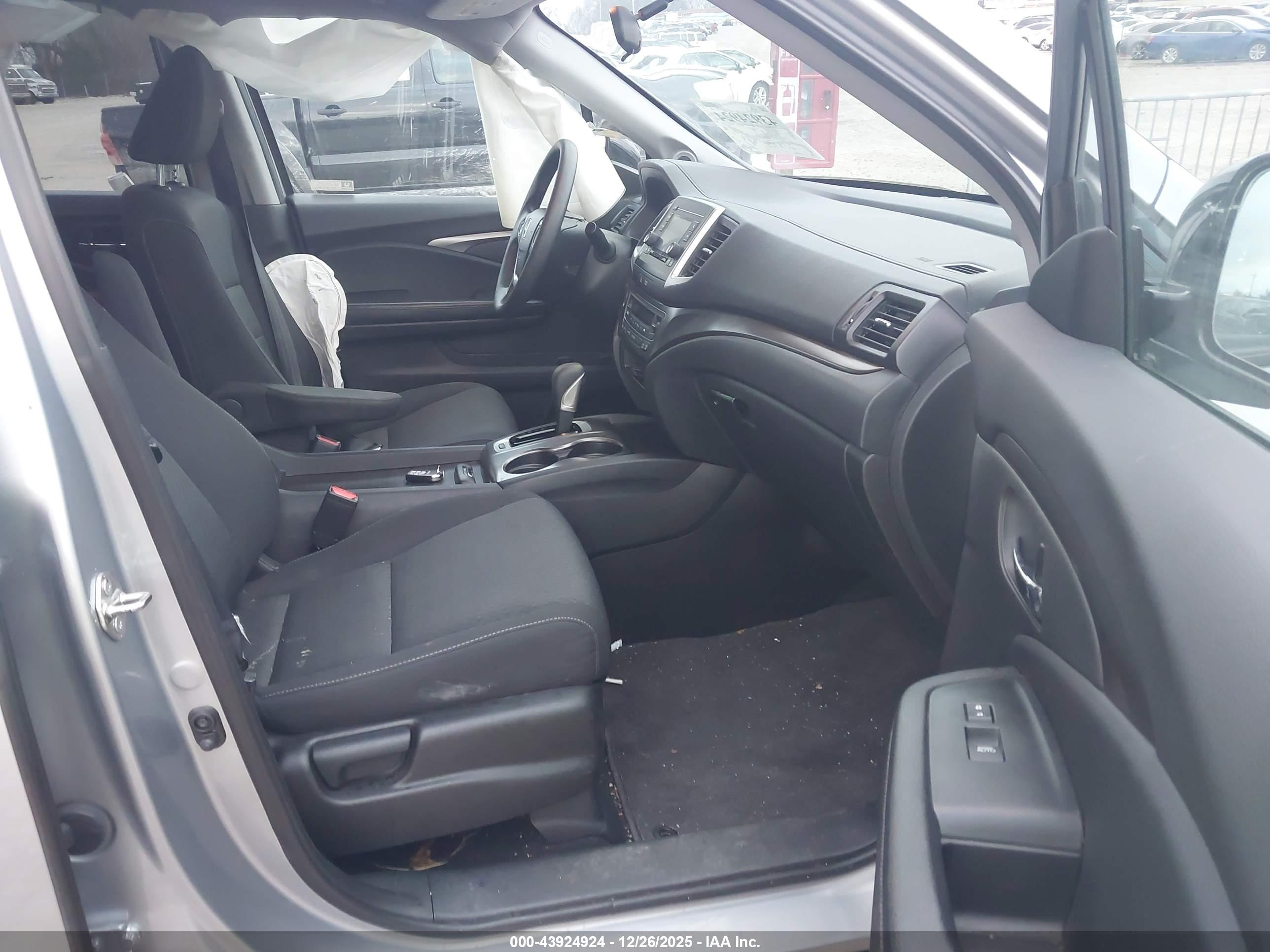 HONDA RIDGELINE image 5
