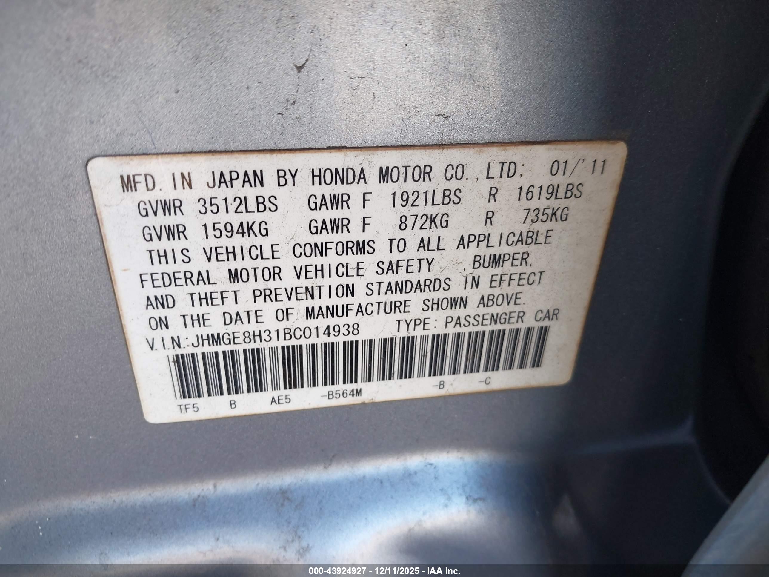 HONDA FIT image 9