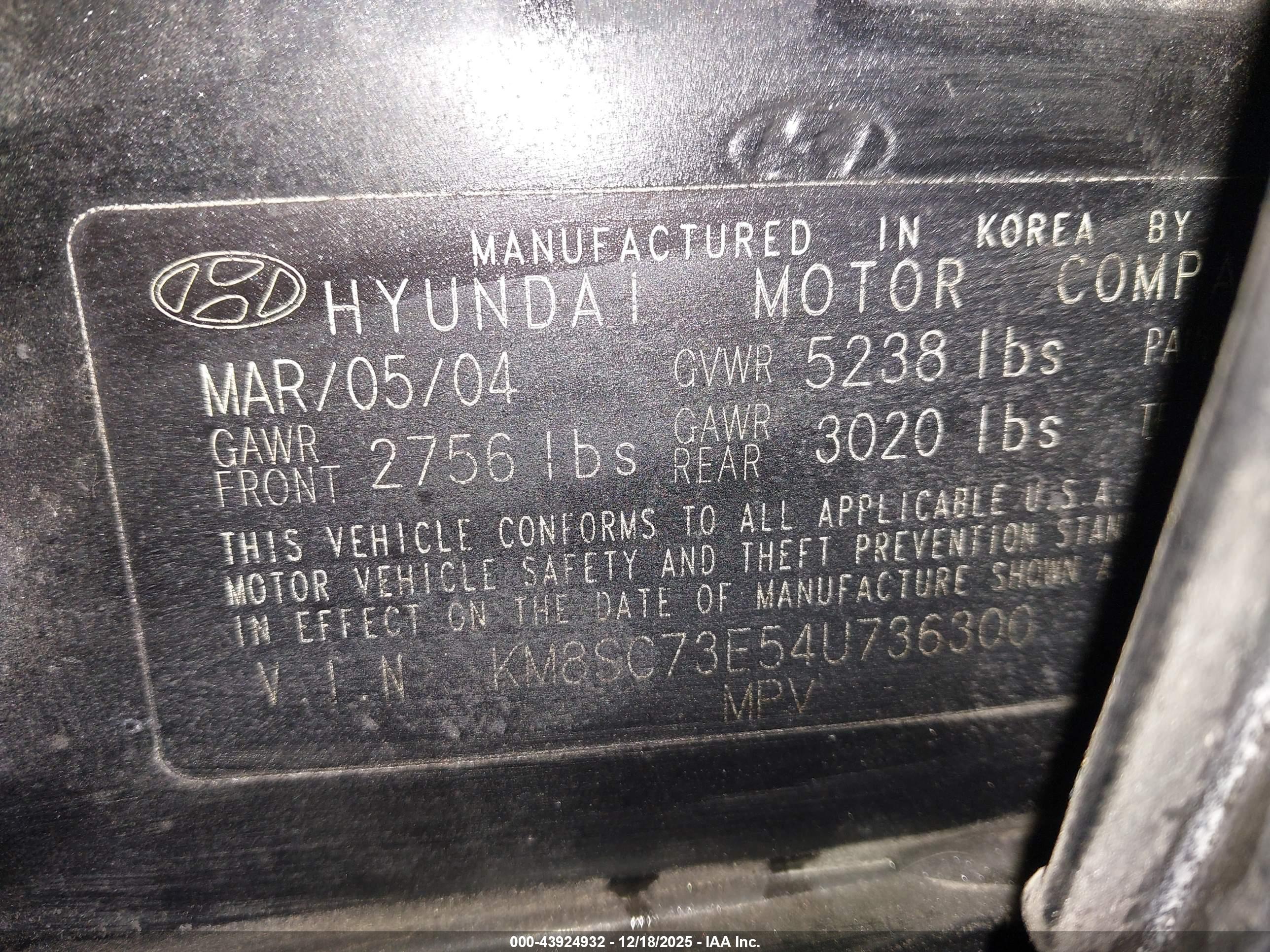 HYUNDAI SANTA image 9