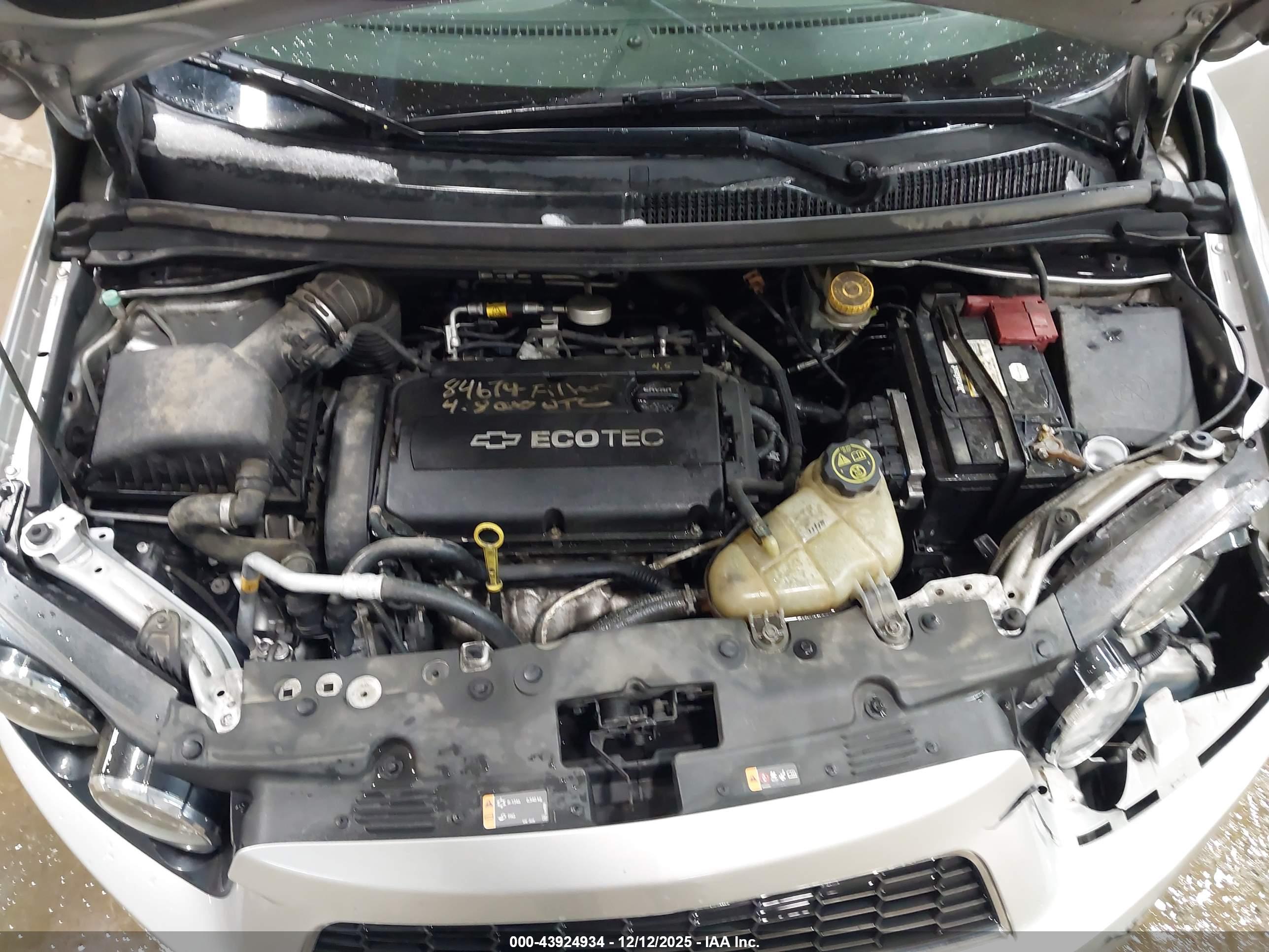 CHEVROLET SONIC image 10