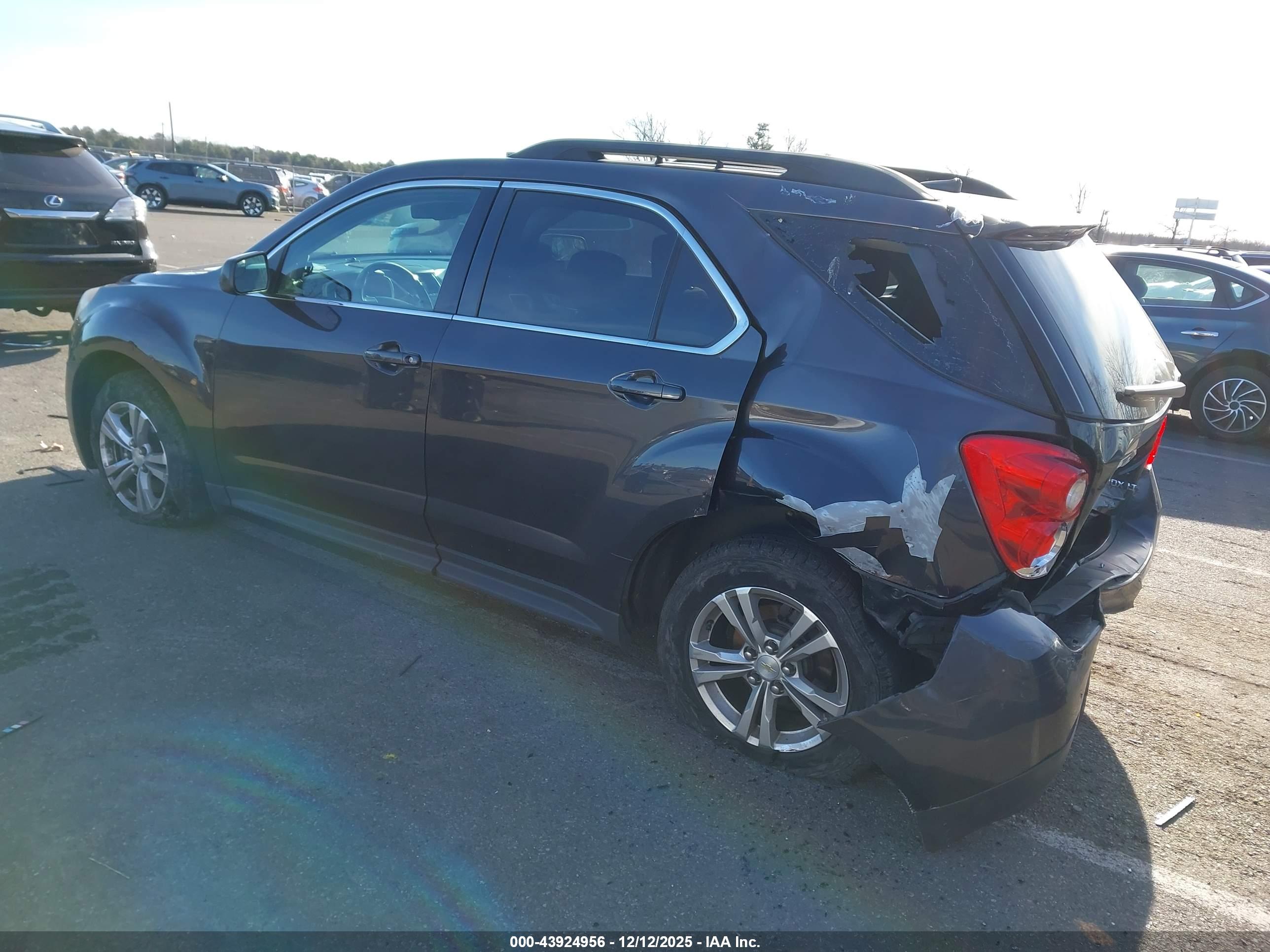 CHEVROLET EQUINOX image 3
