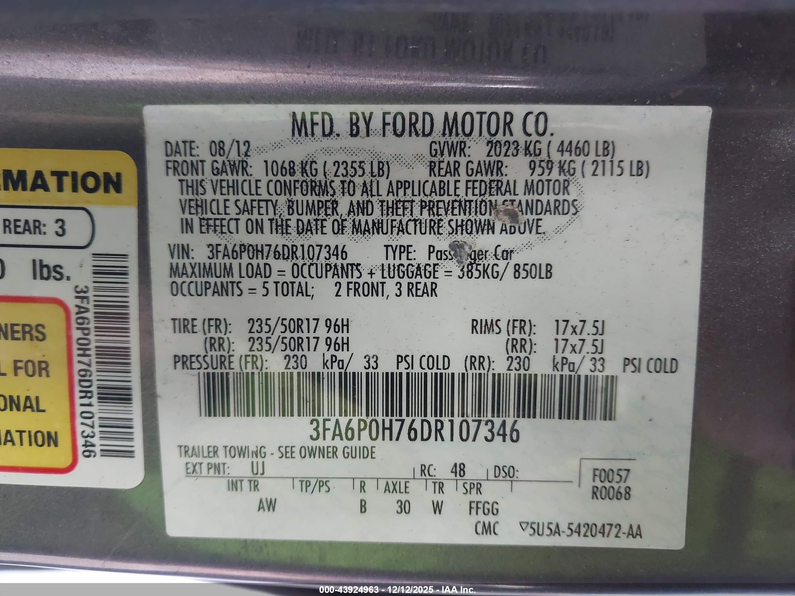 FORD FUSION image 9
