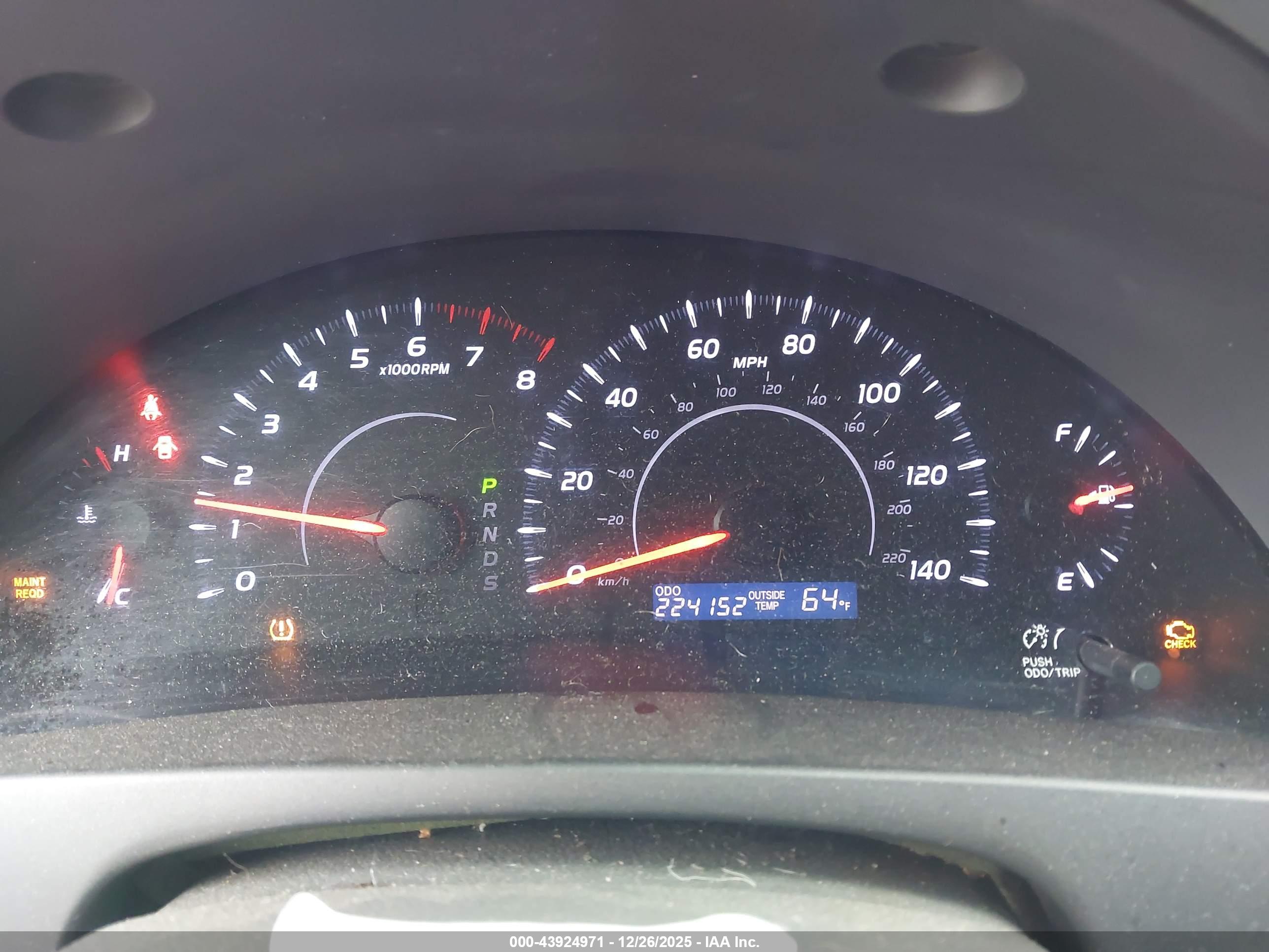 TOYOTA CAMRY image 7