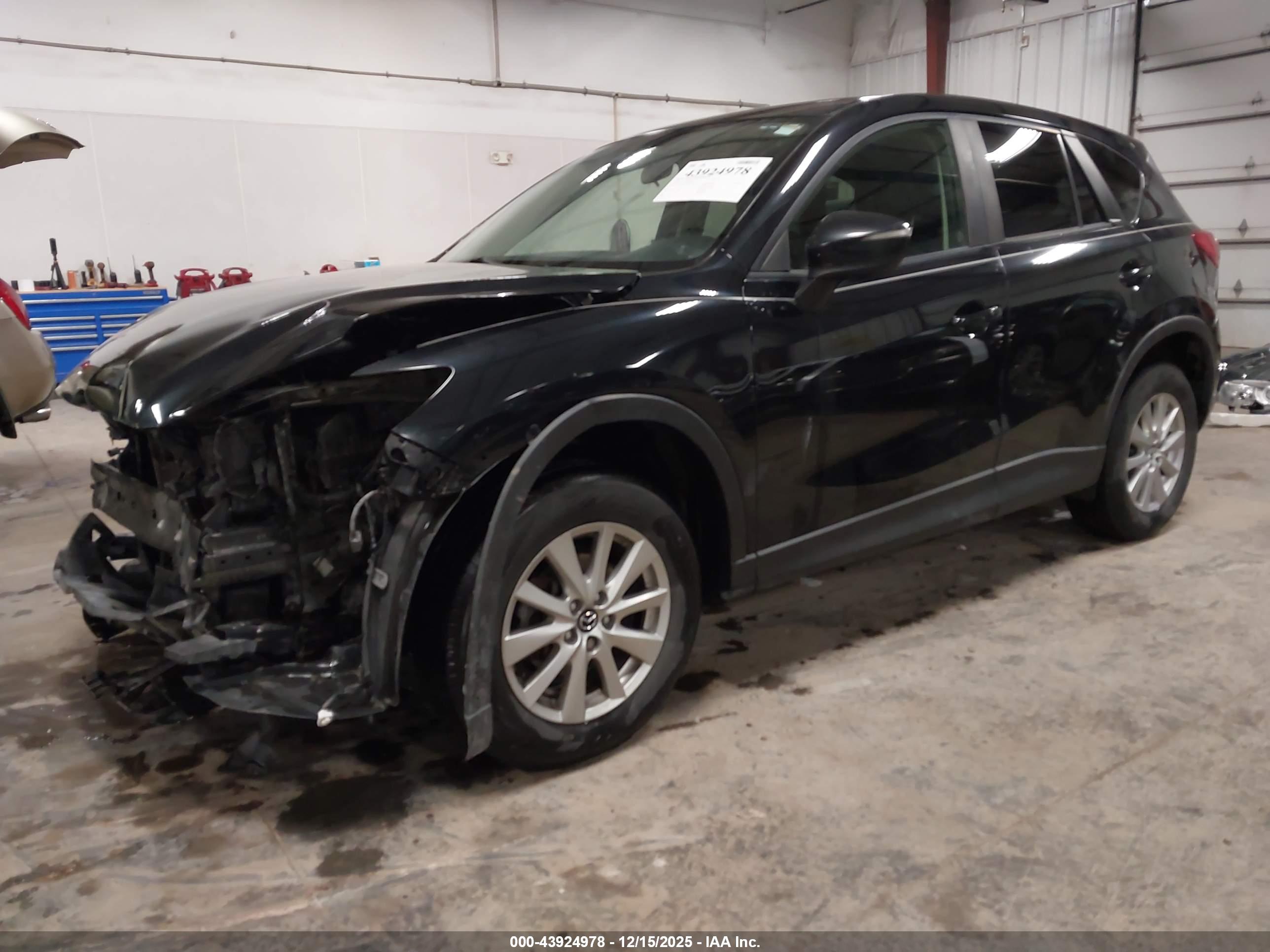 MAZDA CX-5 image 2