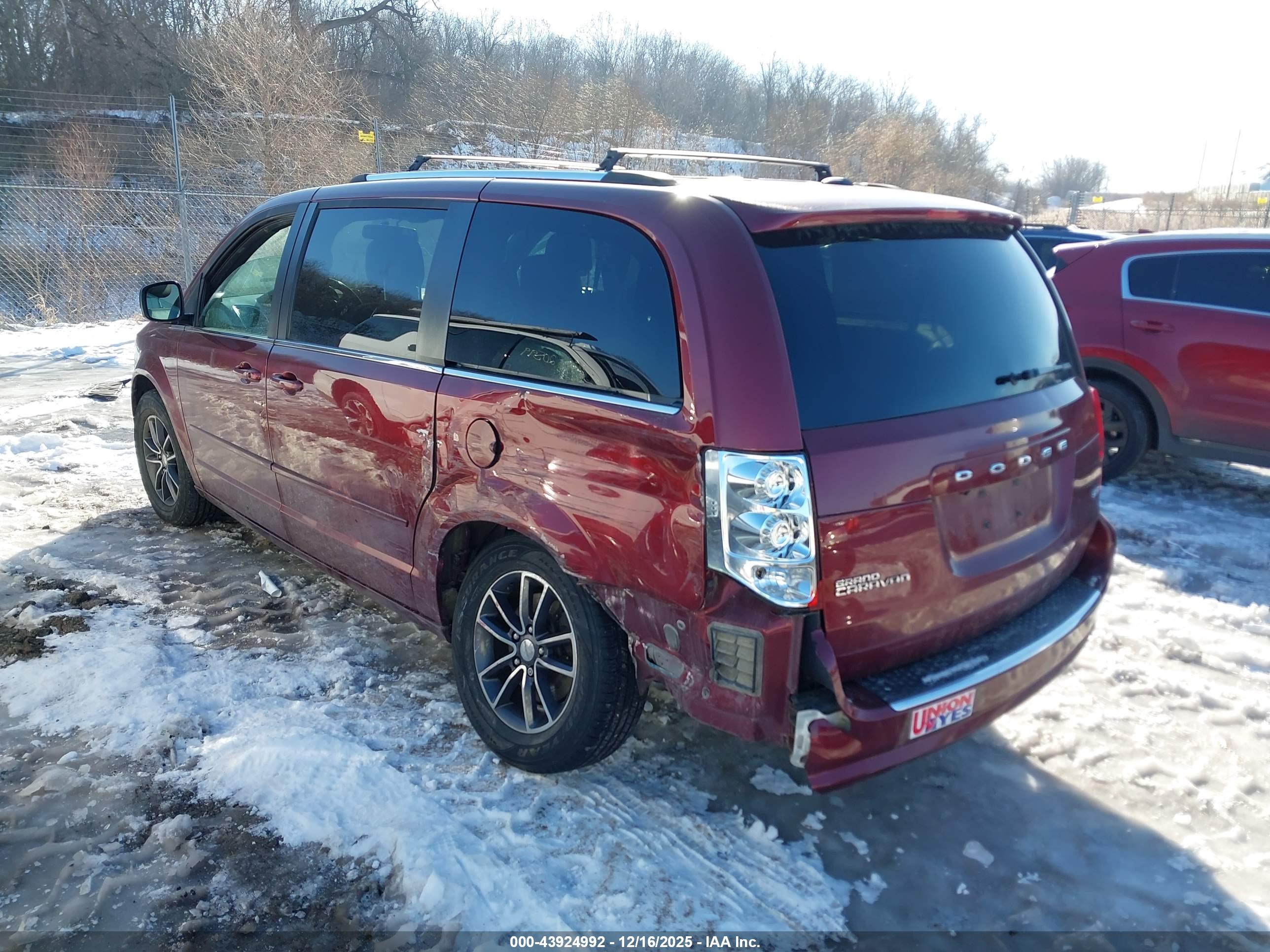 DODGE GRAND image 3