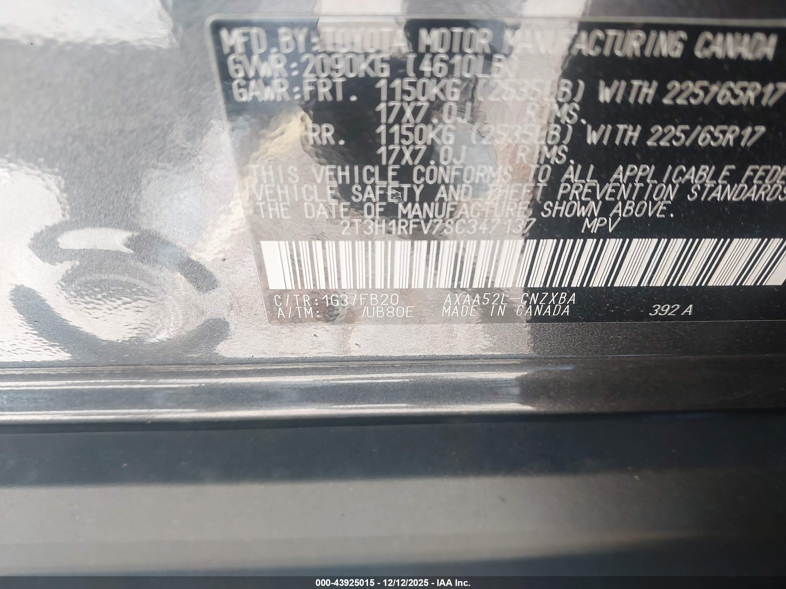 TOYOTA RAV4 image 9