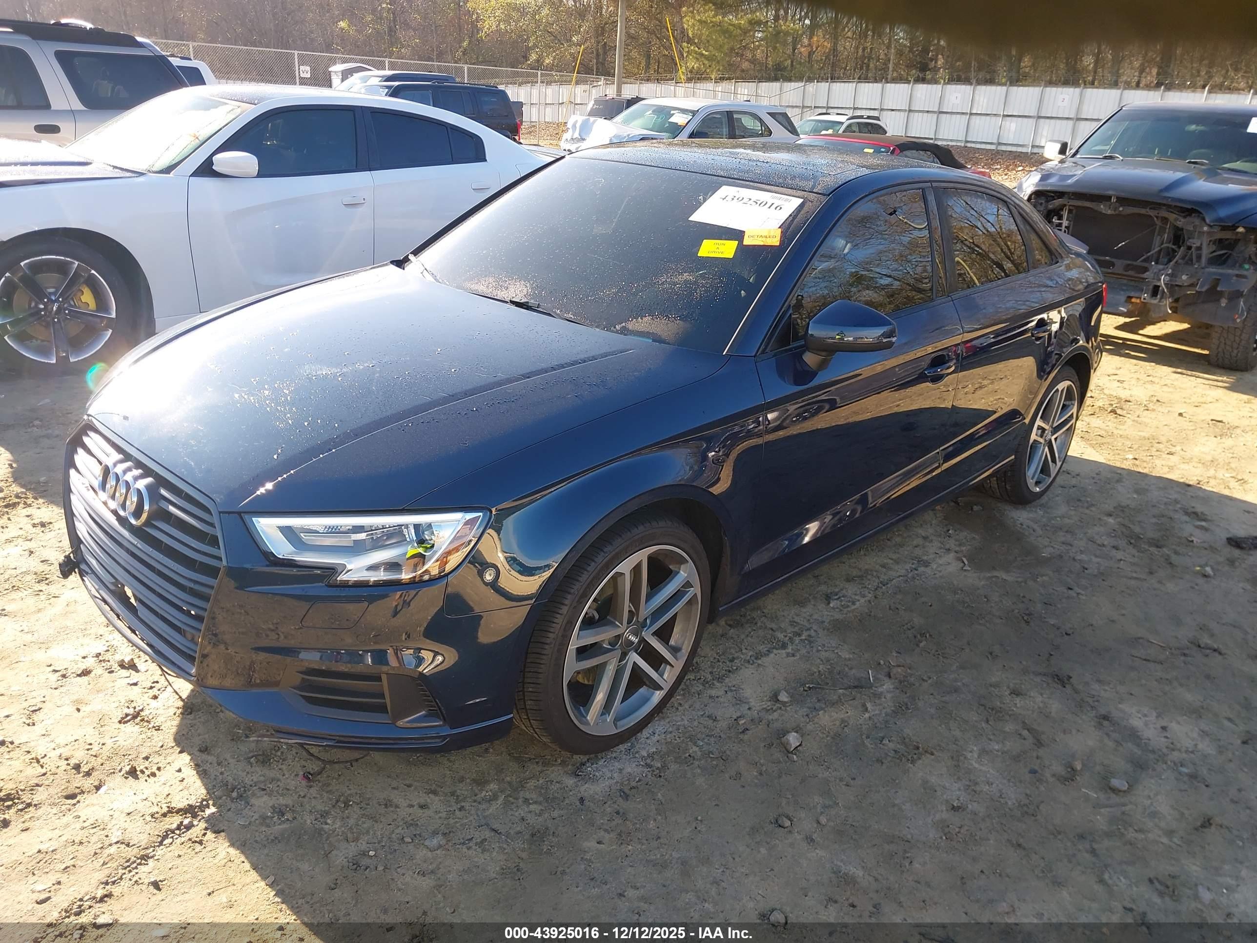 AUDI A3 image 2