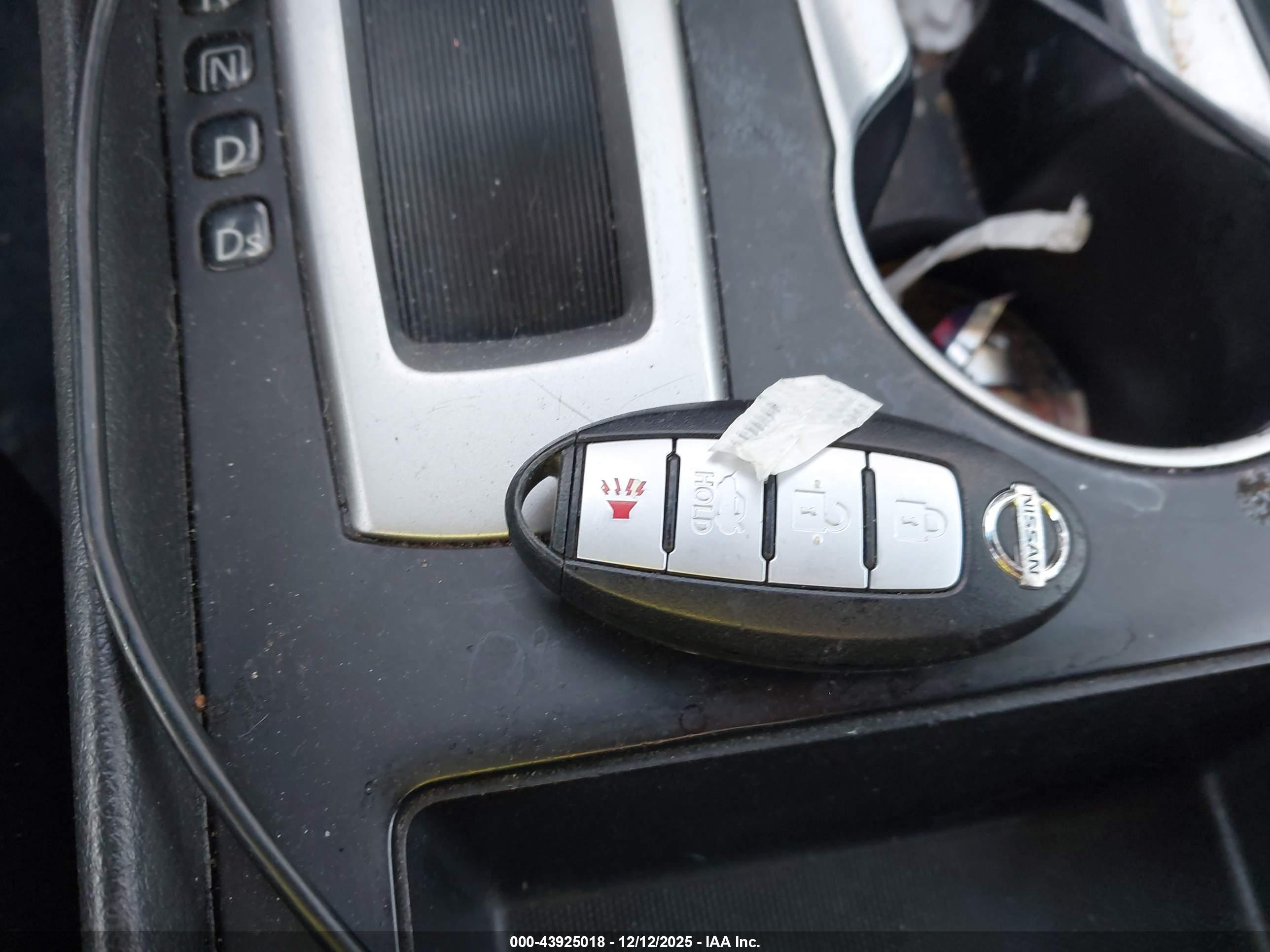 NISSAN ALTIMA image 11
