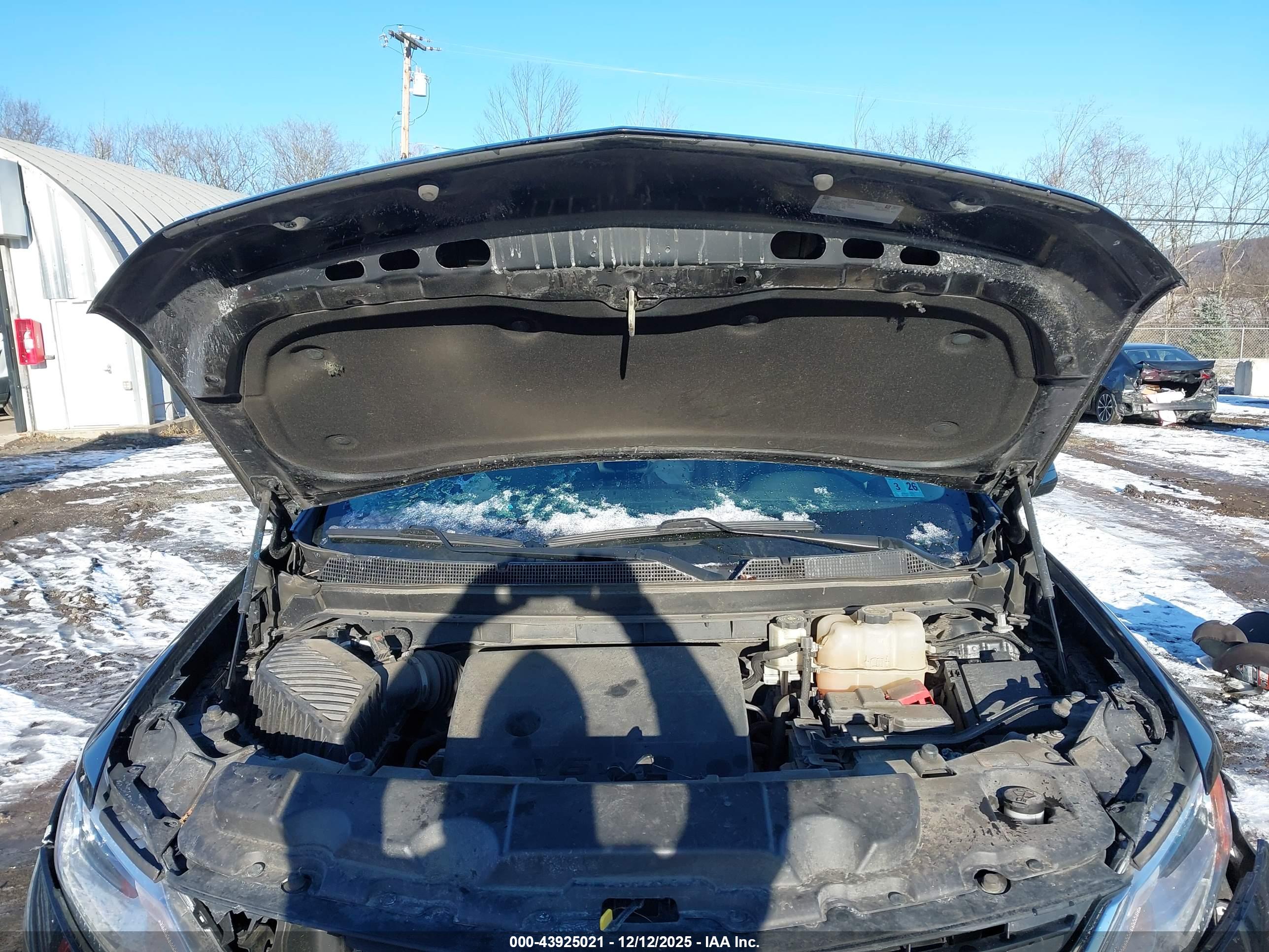 CHEVROLET TRAVERSE image 10