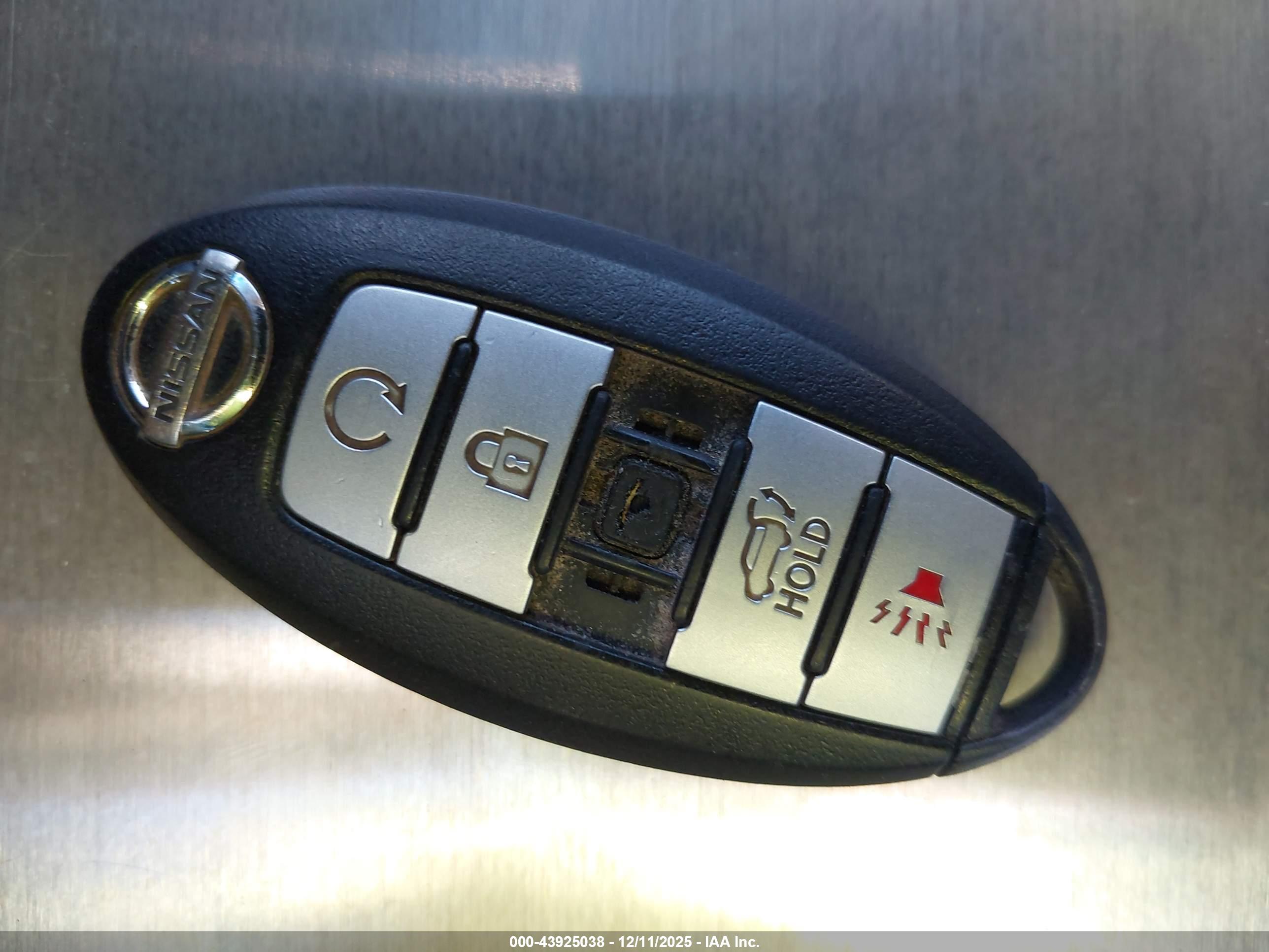 NISSAN PATHFINDER image 11