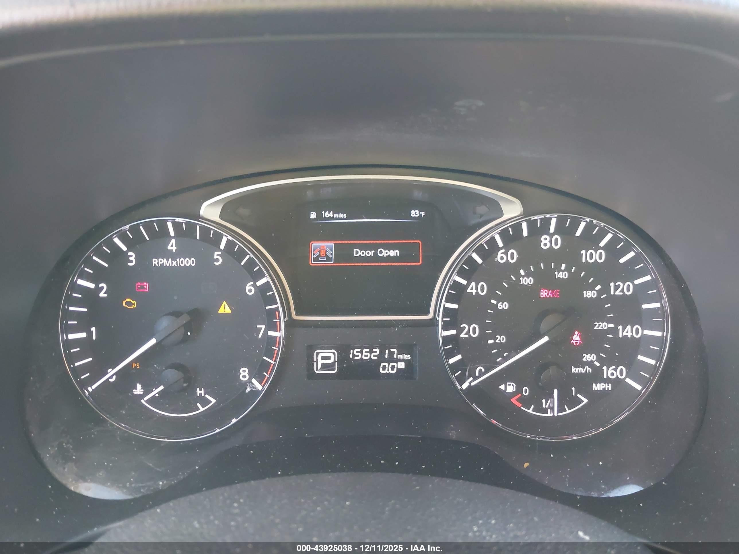 NISSAN PATHFINDER image 7