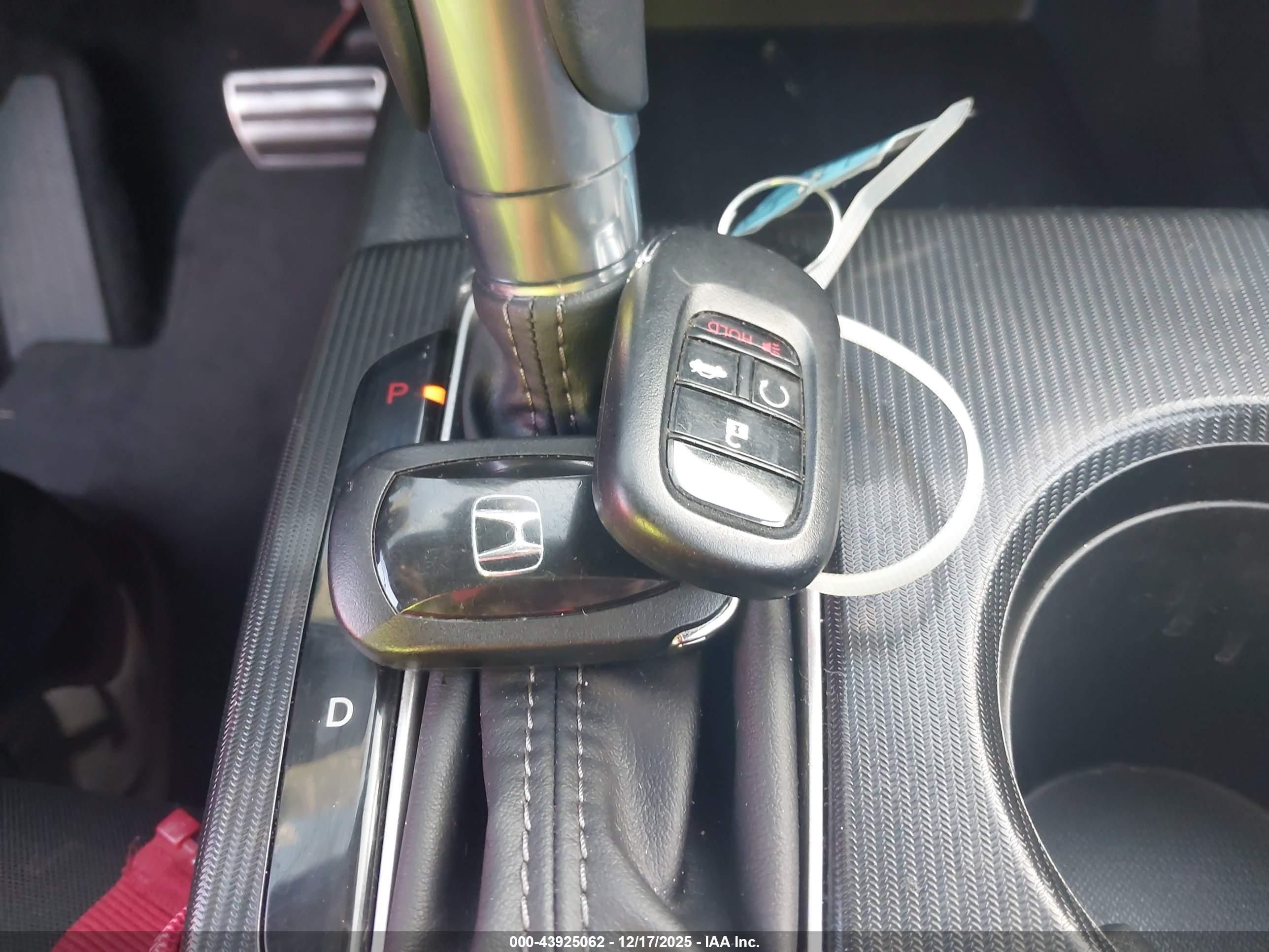 HONDA CIVIC image 11