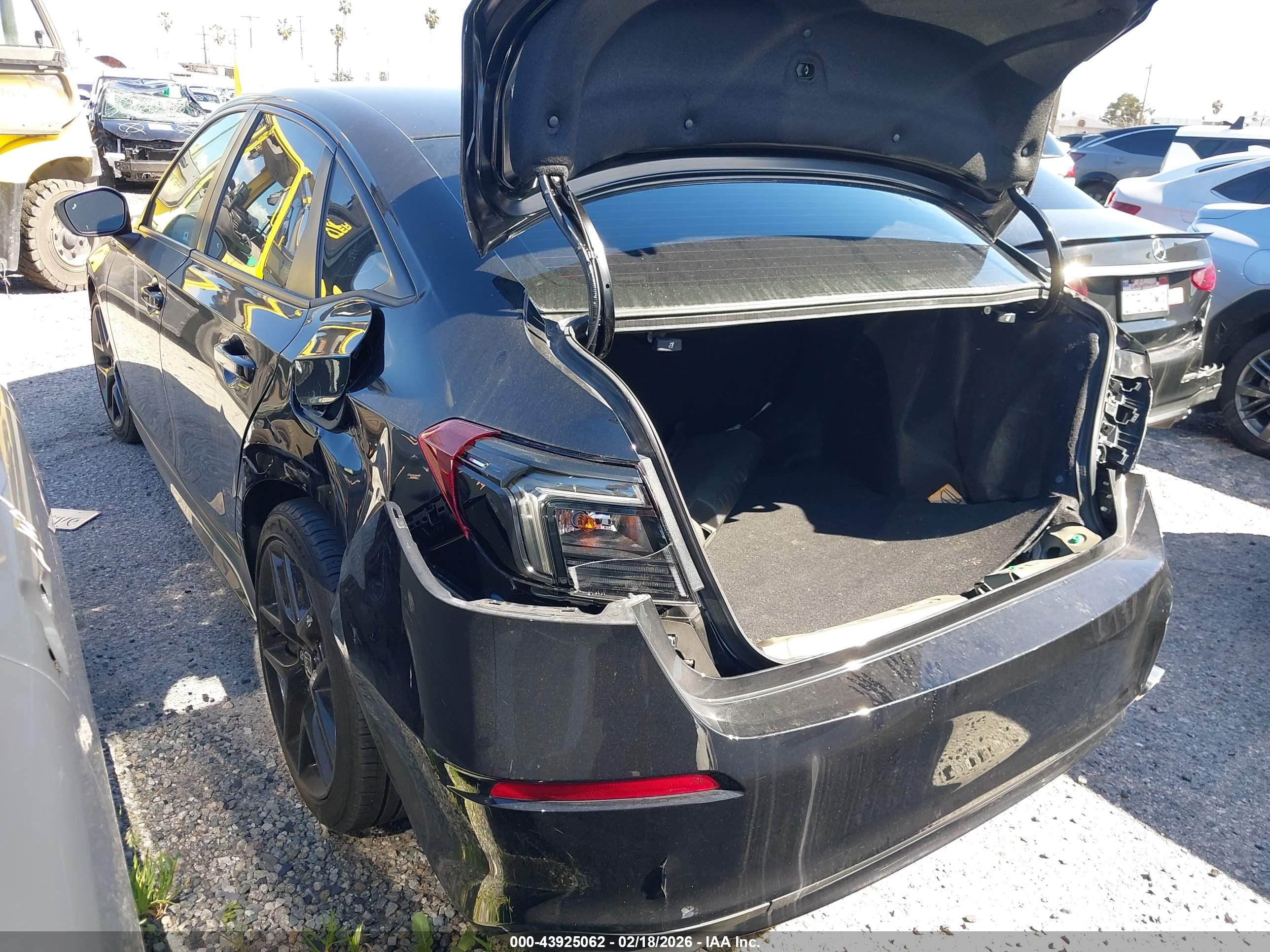 HONDA CIVIC image 3